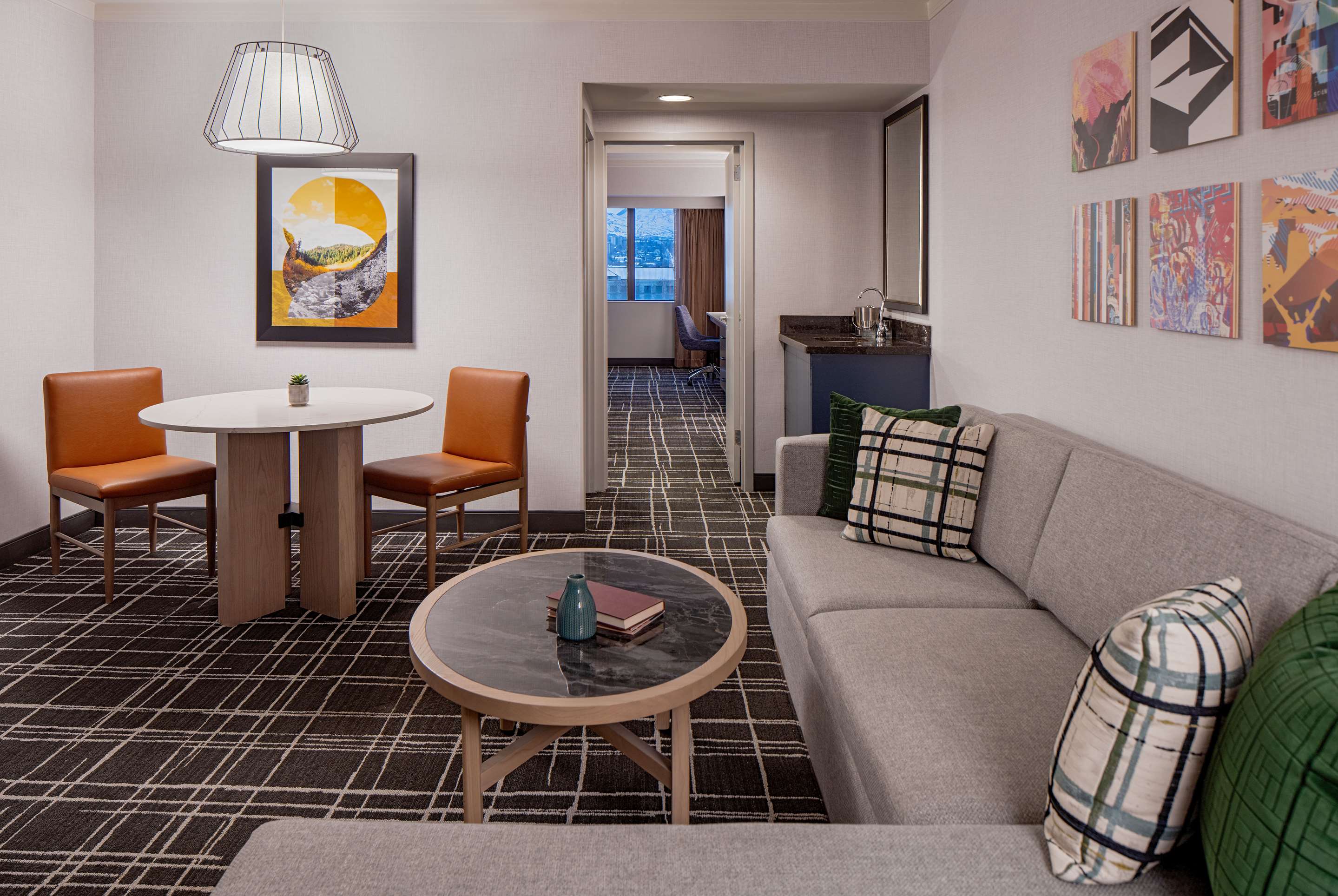 Guest room