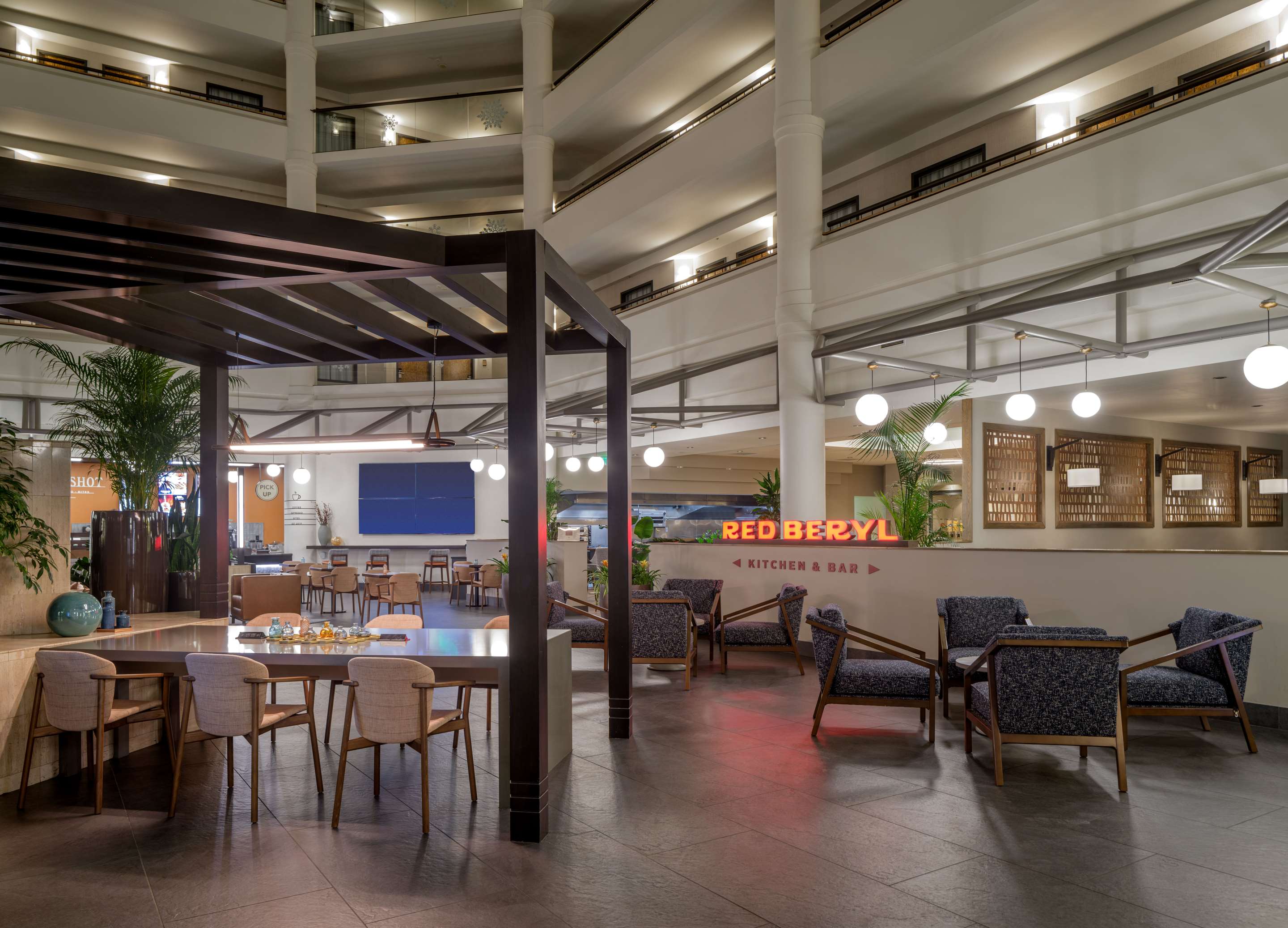 Lobby | DoubleTree Suites by Hilton Hotel Salt Lake City