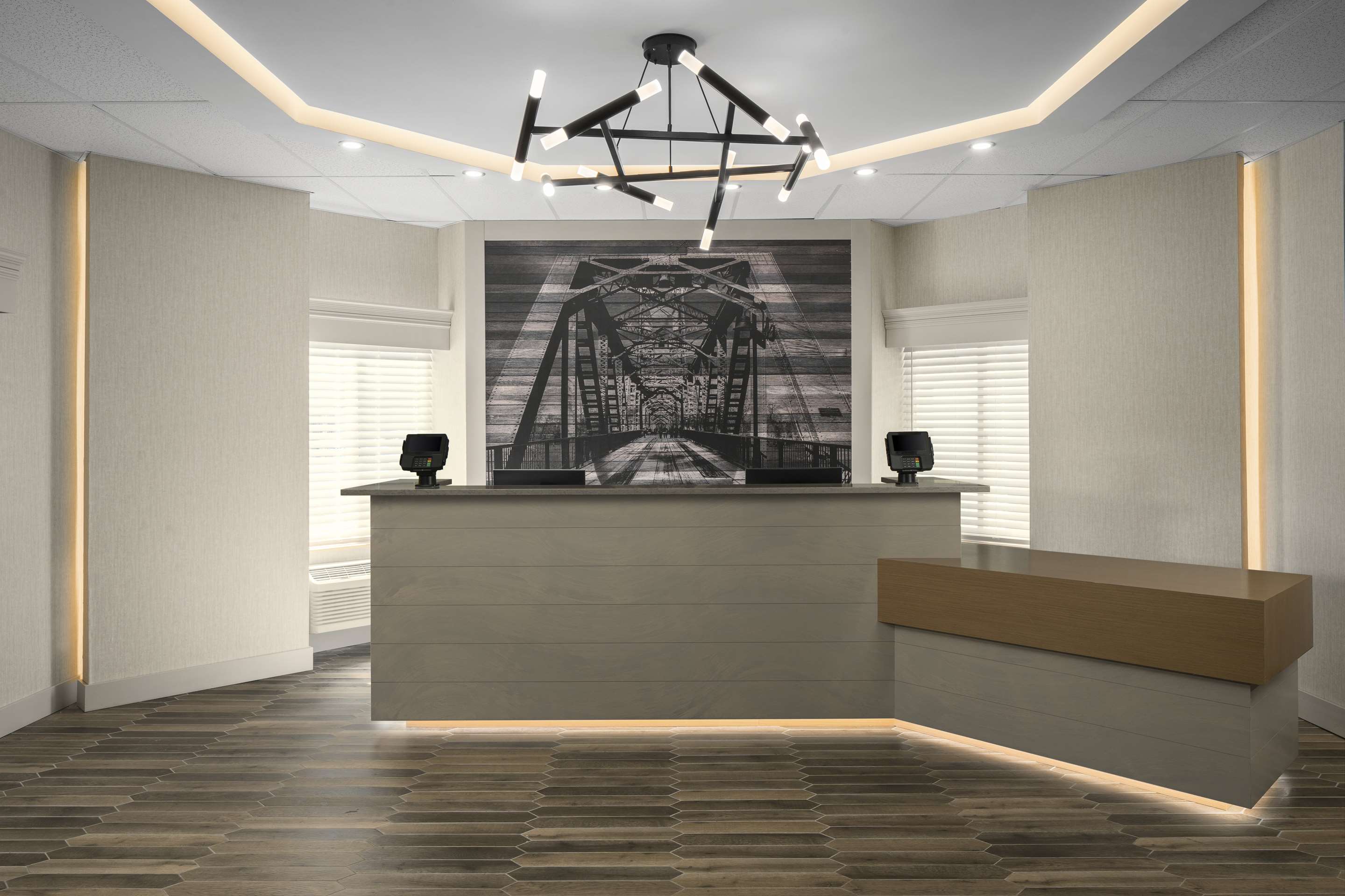 Lobby | Doubletree by Hilton Salem