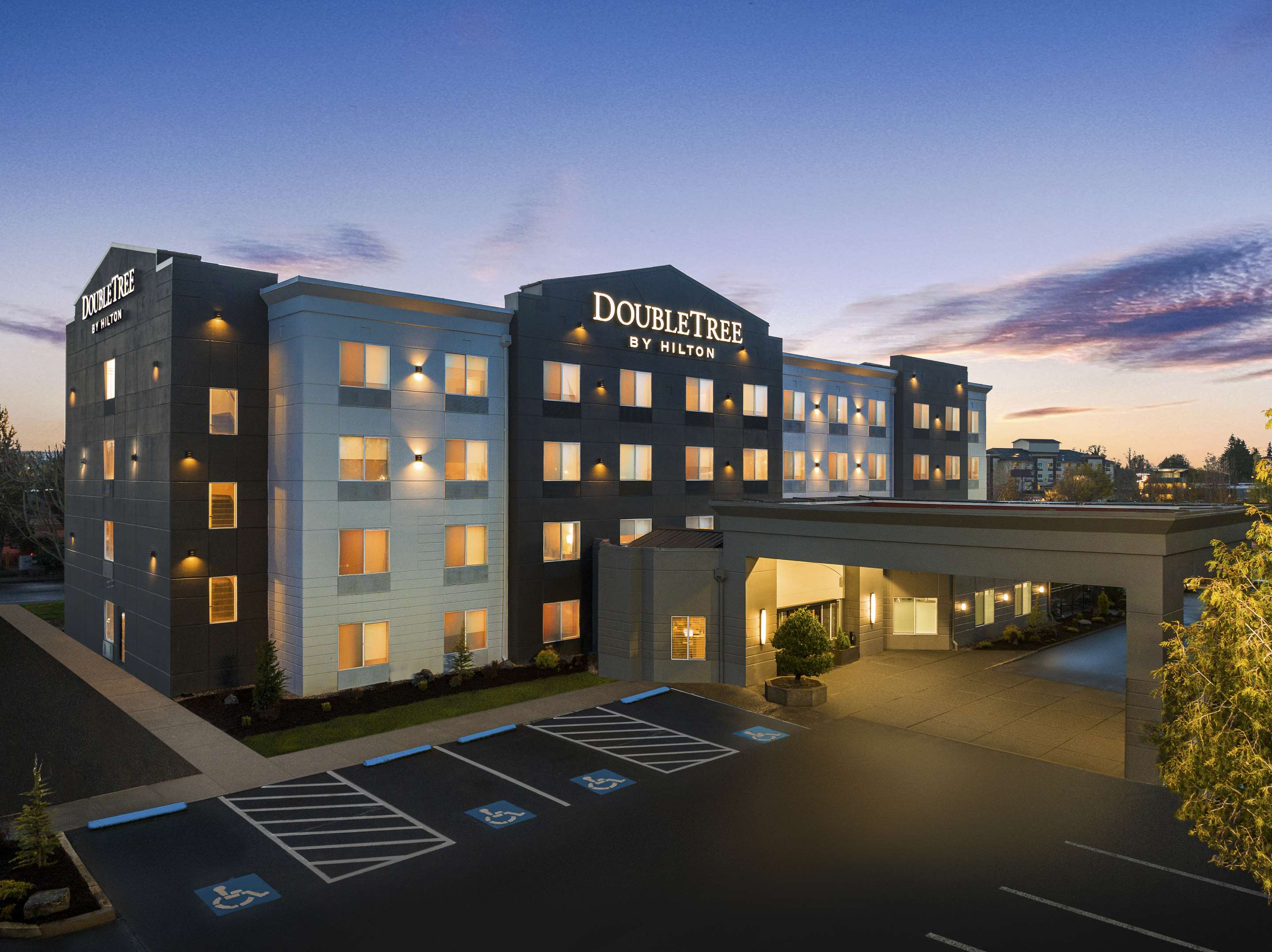 Exterior | Doubletree by Hilton Salem