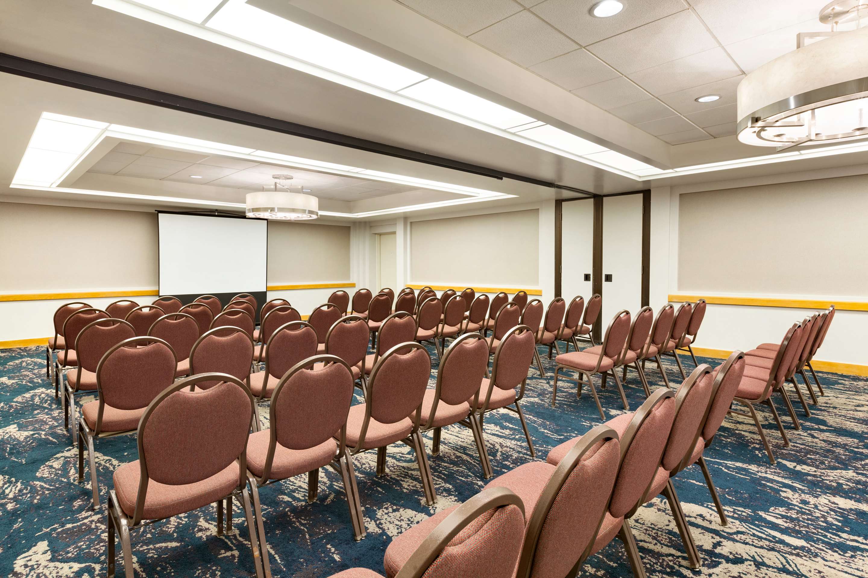 Meeting Room | Embassy Suites by Hilton San Luis Obispo