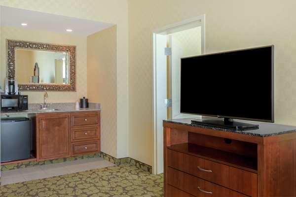  - Hilton Garden Inn Elk Grove
