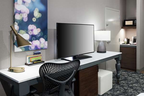  - Hilton Garden Inn Sacramento - I-5, Exits 521 & 521B