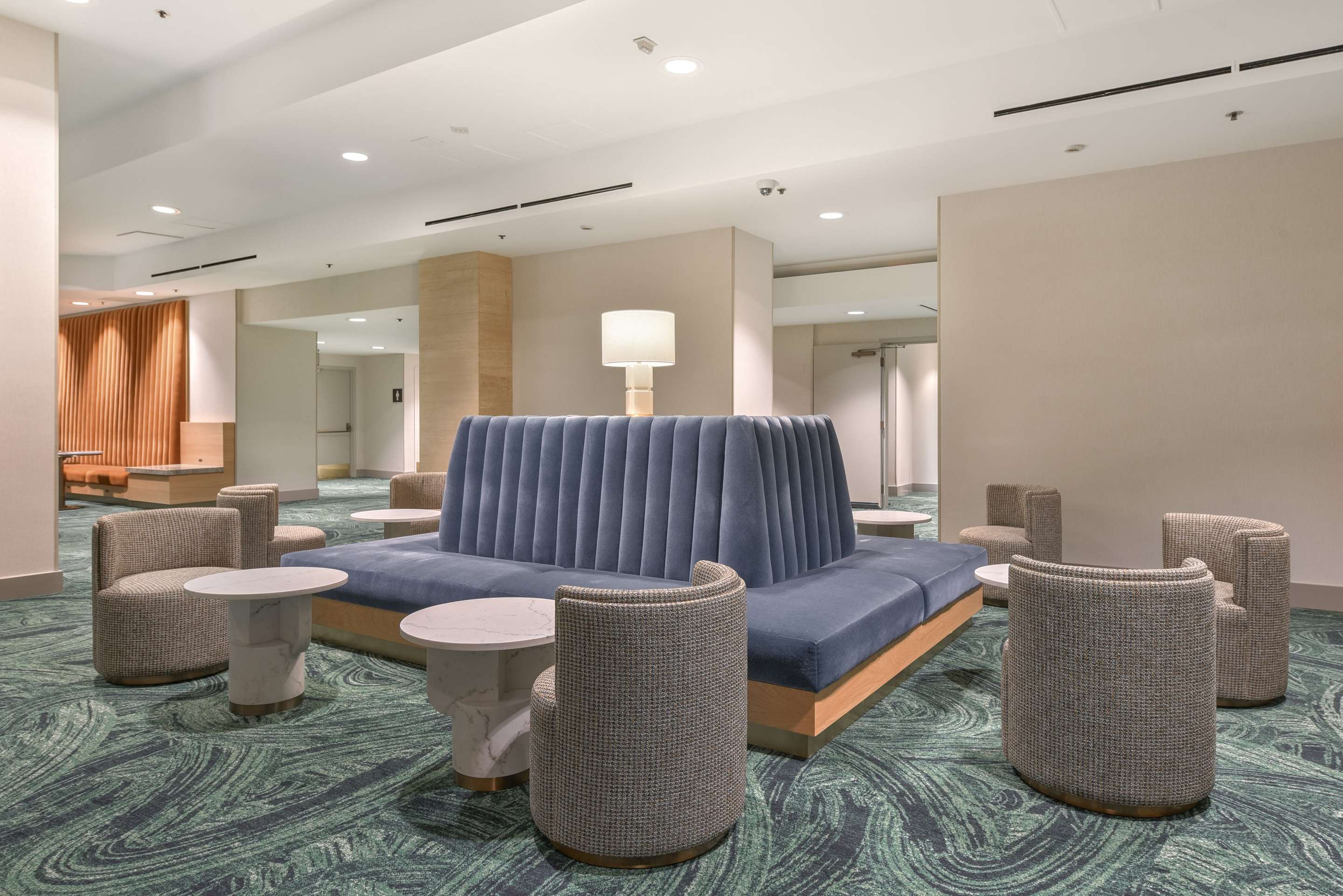 Lobby | Hilton Anaheim