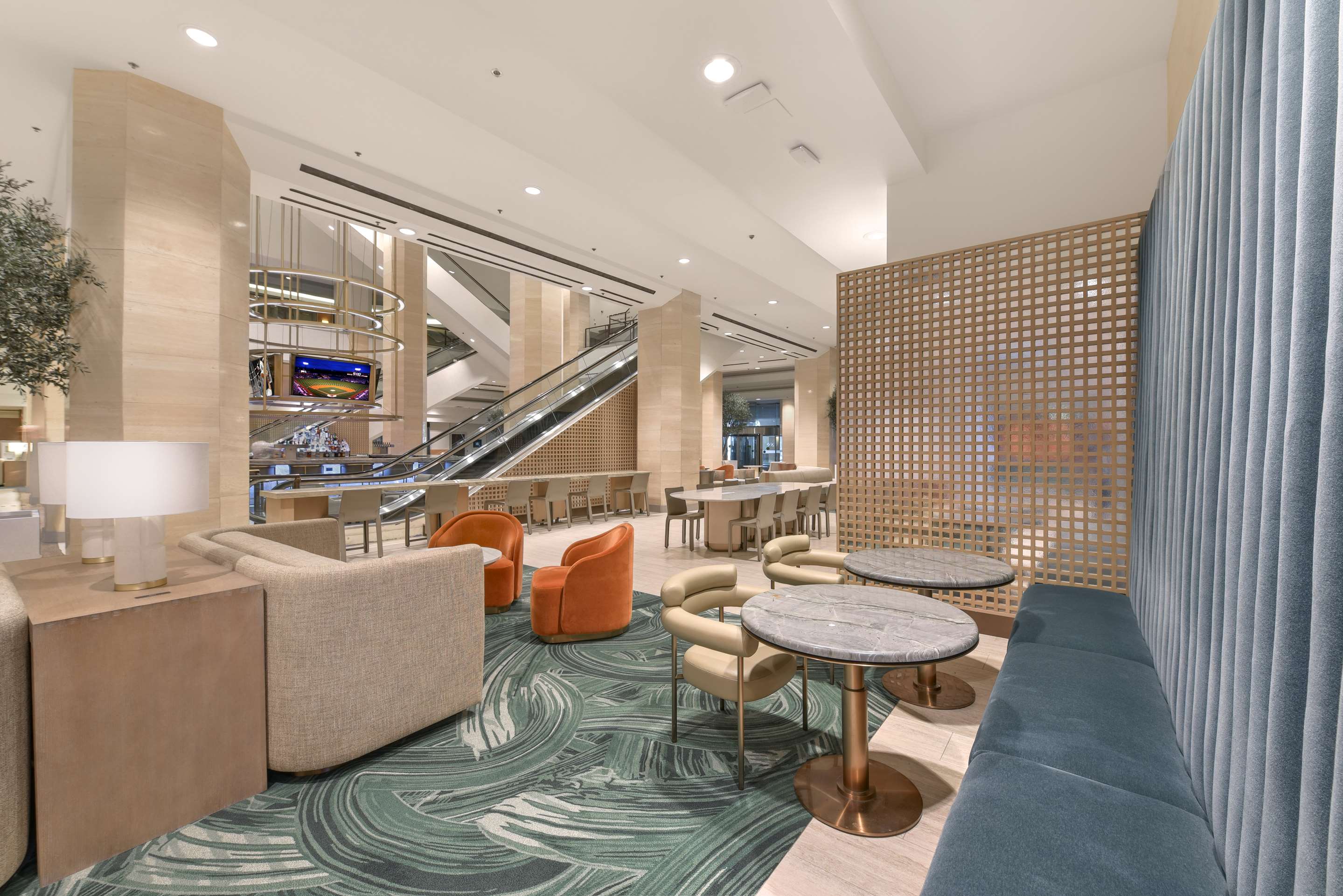 Lobby | Hilton Anaheim