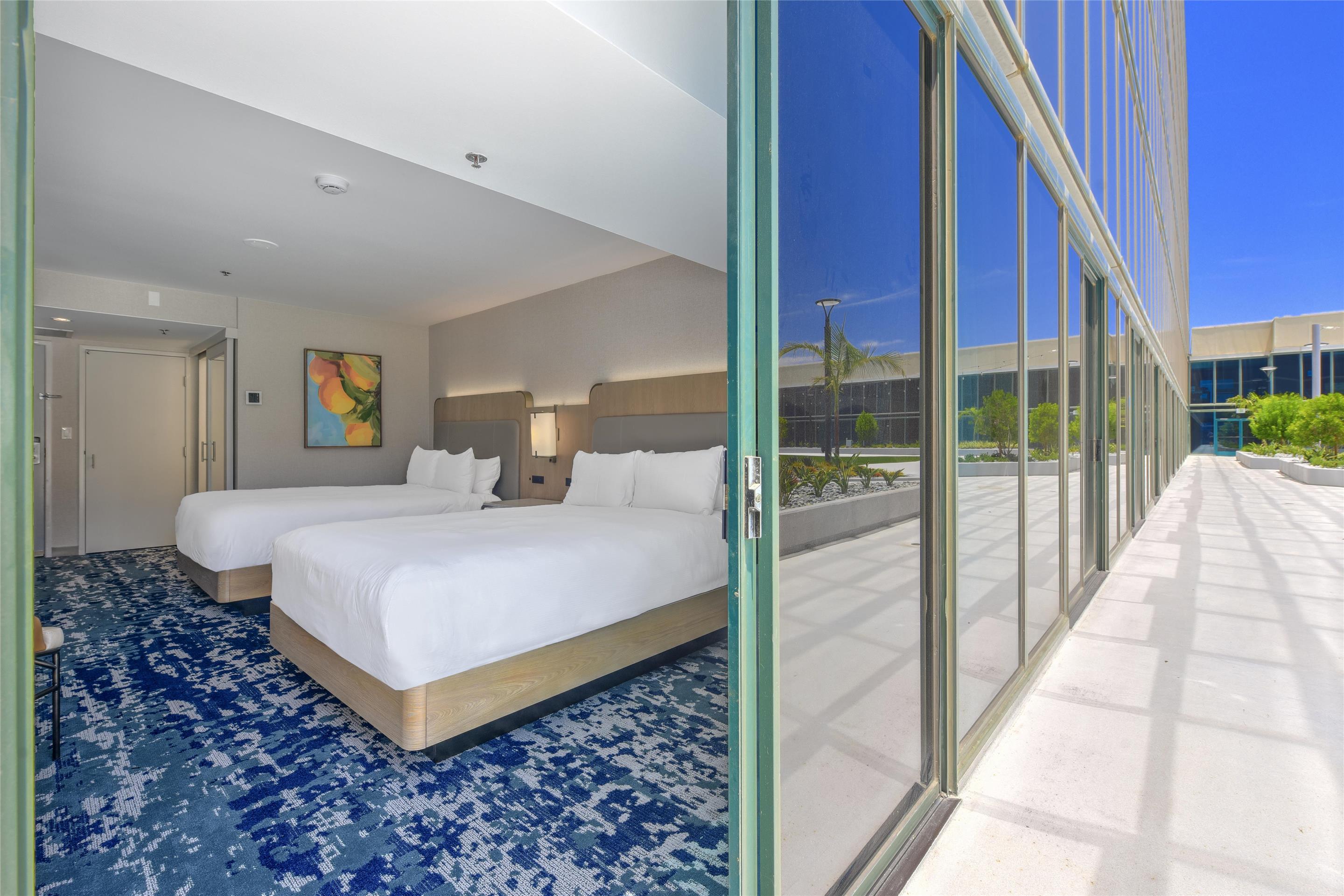 Guest room