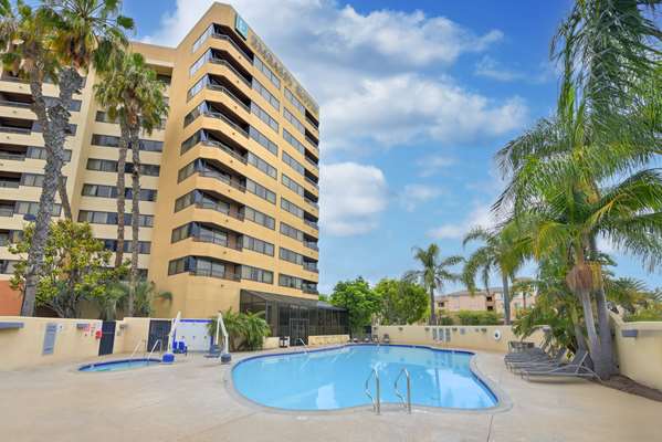 Pool - Embassy Suites Angel Stadium Orange Anaheim - I-5, Exit 107