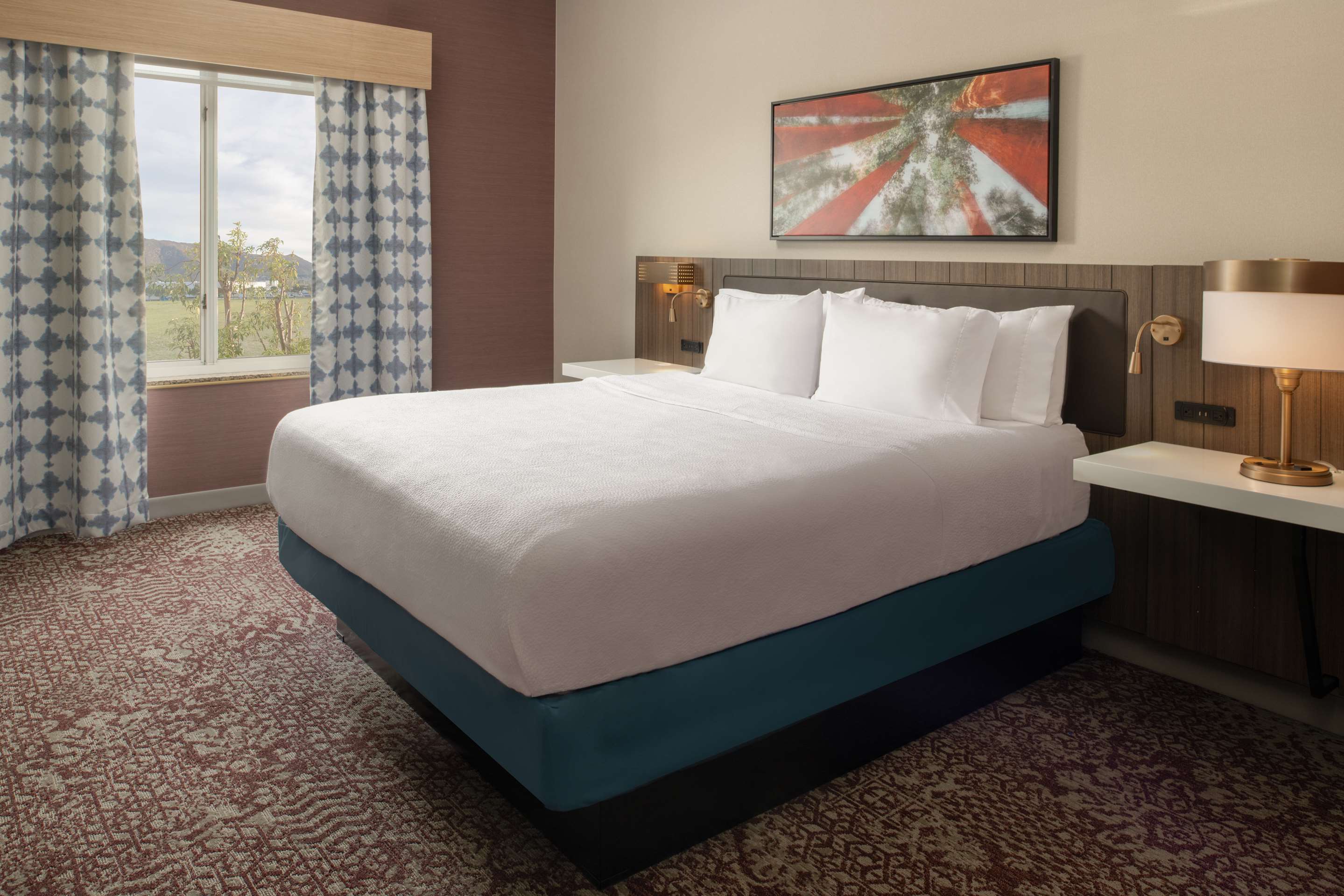 Guest room