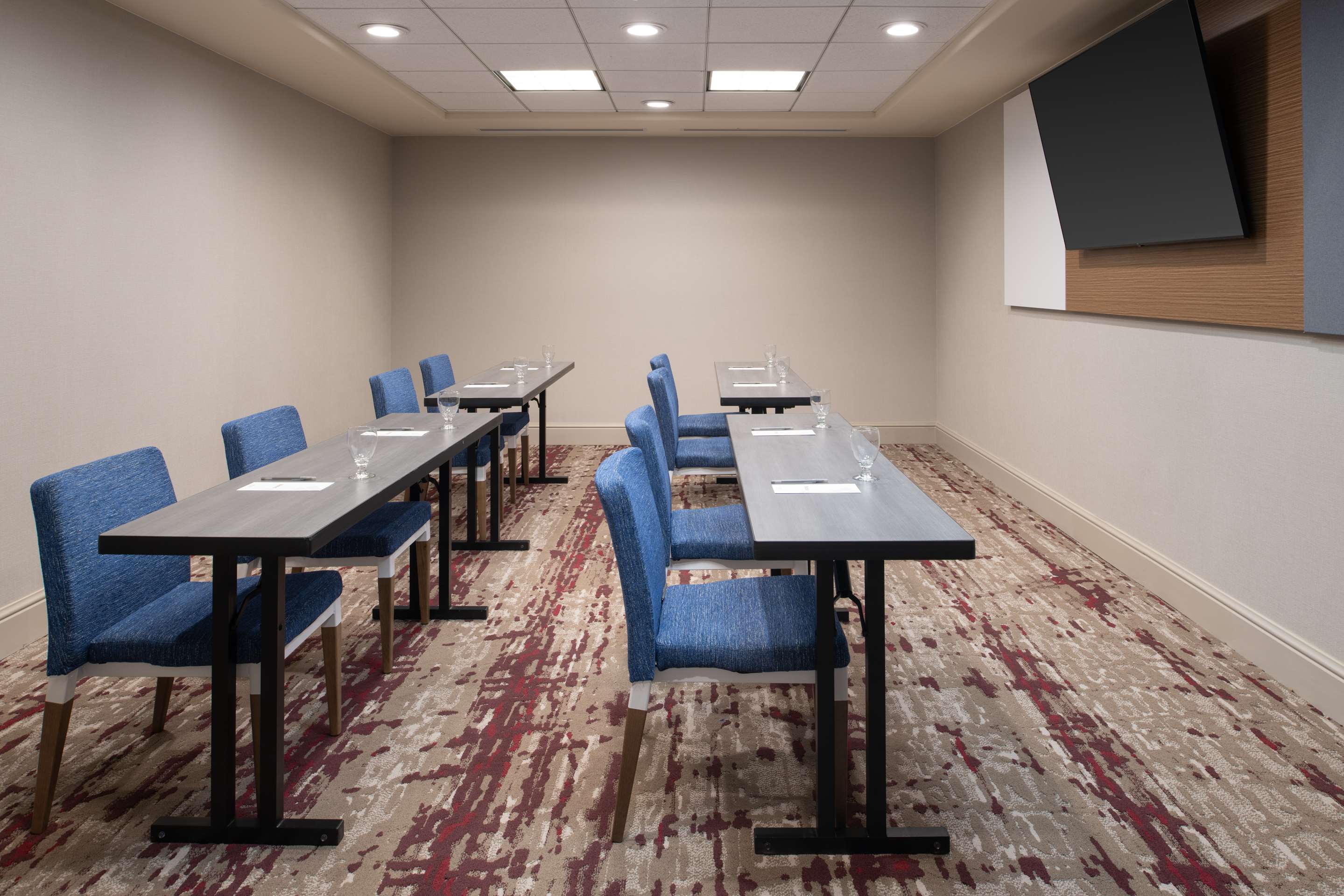 Meeting Room | Hilton Garden Inn Fontana