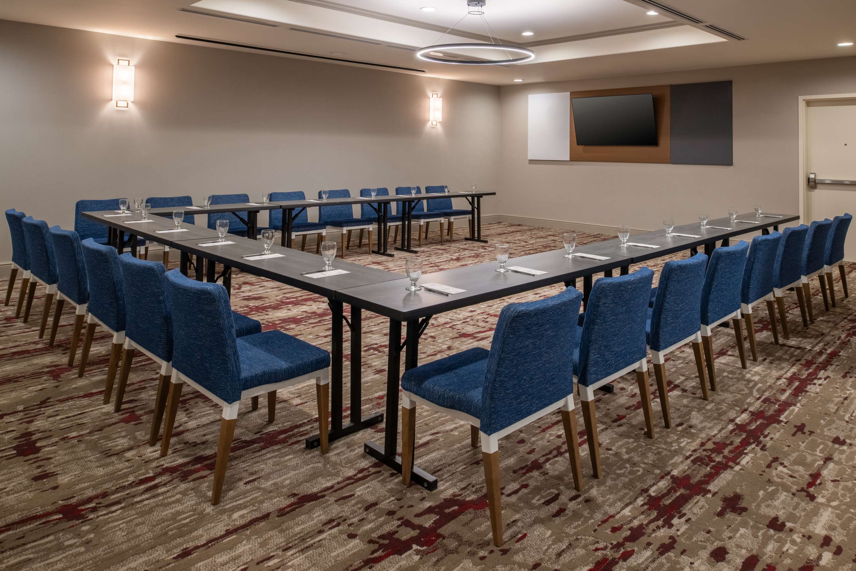 Meeting Room | Hilton Garden Inn Fontana