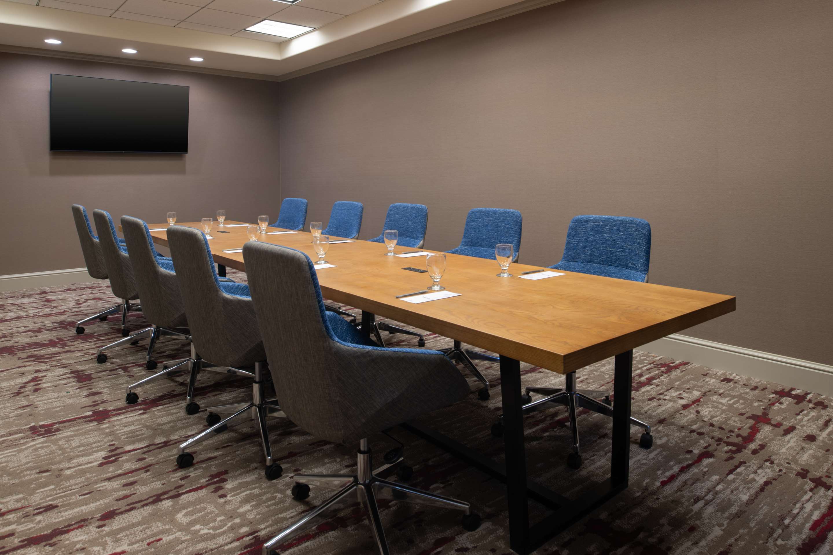 Meeting Room | Hilton Garden Inn Fontana