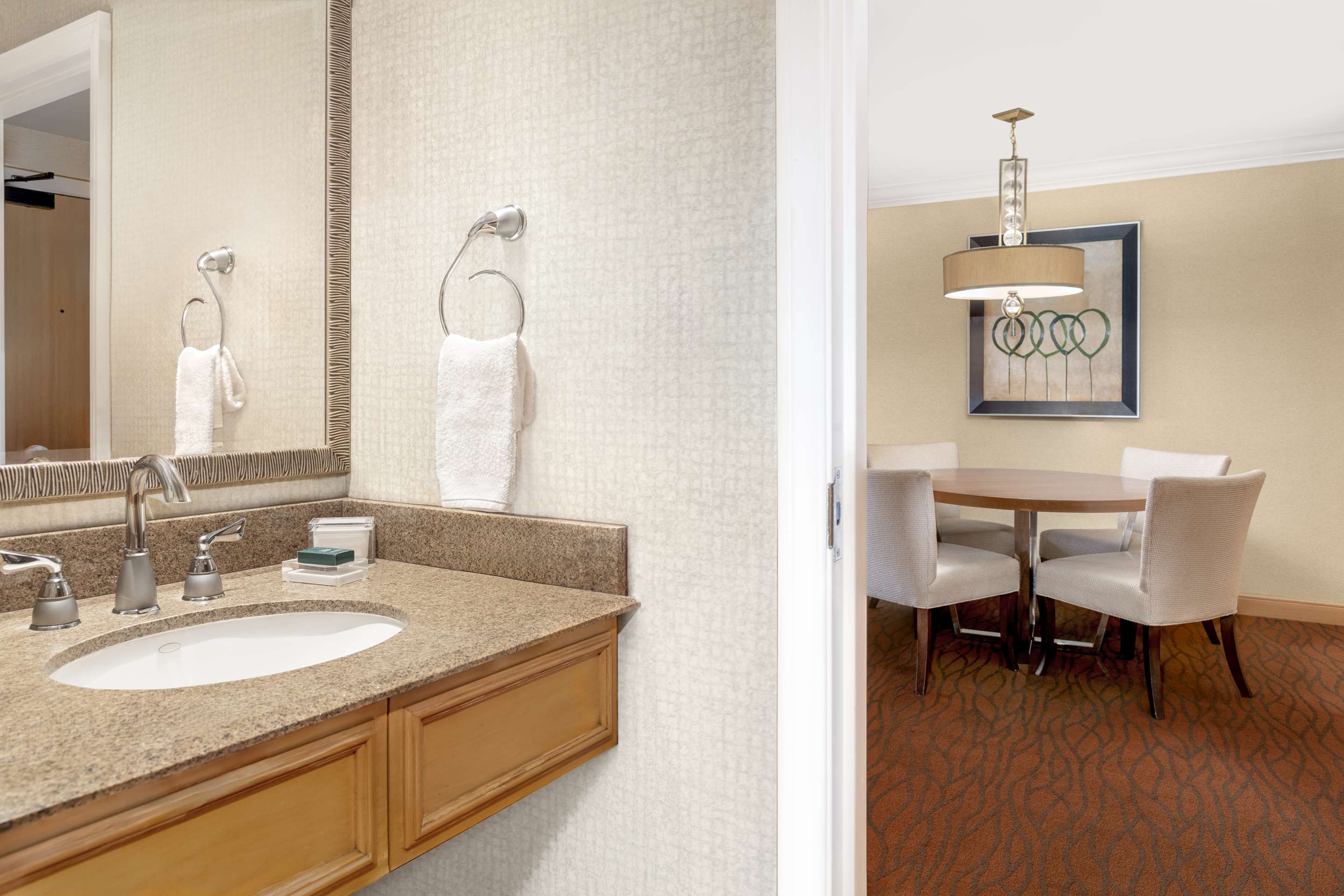 Guest room bath