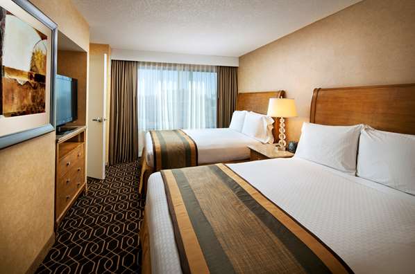  - DoubleTree Suites by Hilton Hotel Anaheim Resort Convention Center