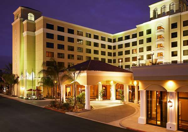 Exterior view - DoubleTree Suites by Hilton Hotel Anaheim Resort Convention Center