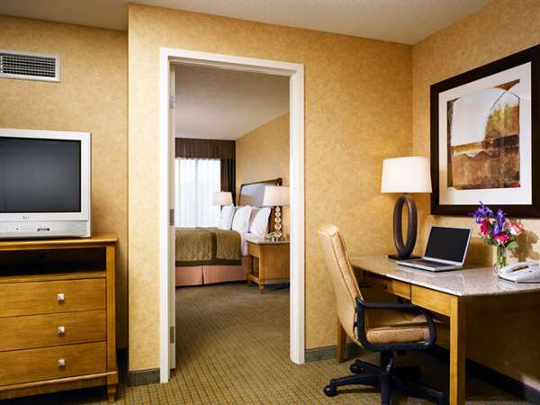  - DoubleTree Suites by Hilton Hotel Anaheim Resort Convention Center