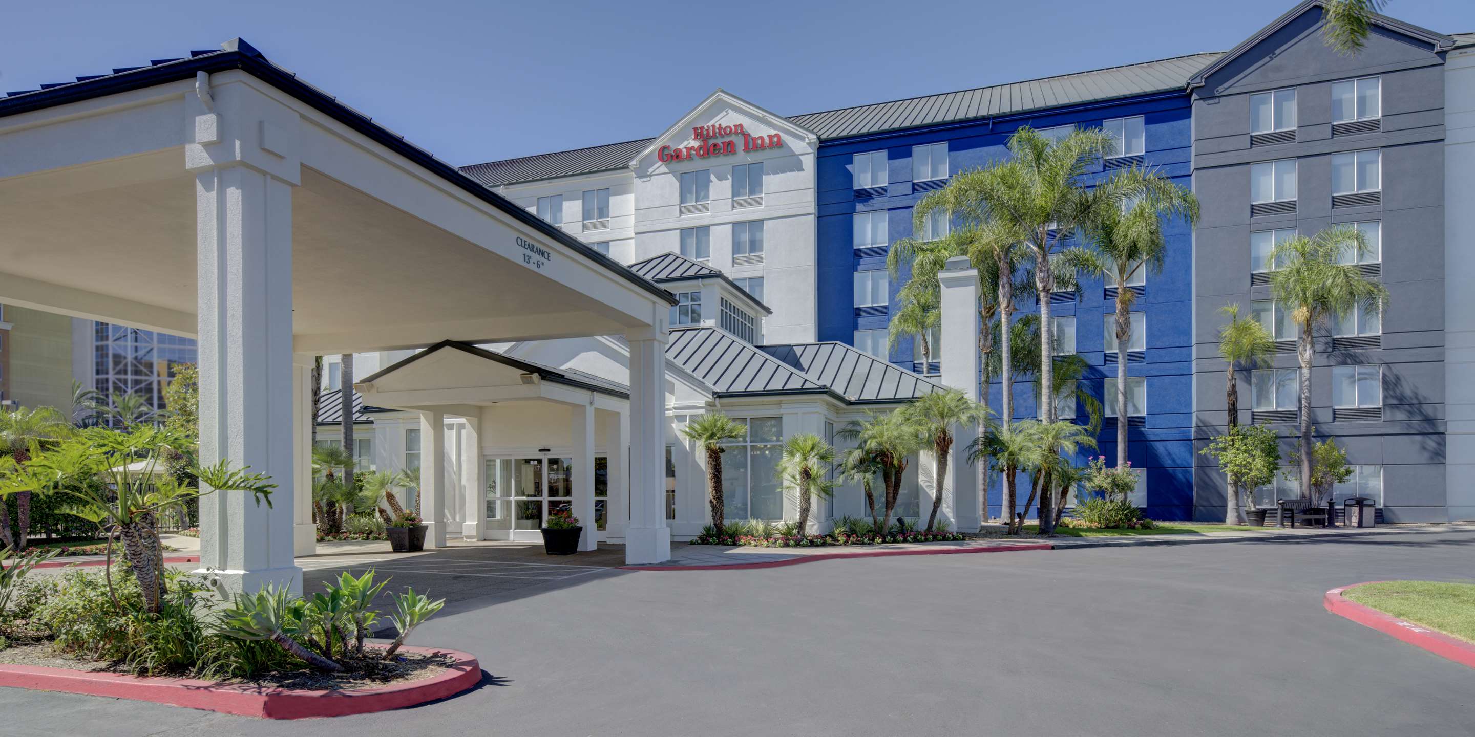 Exterior | Hilton Garden Inn Anaheim/Garden Grove