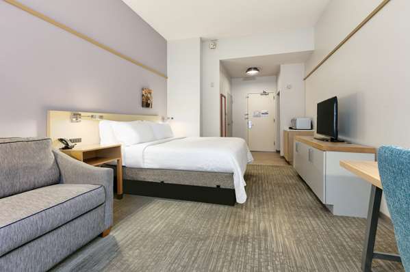  - Hilton Garden Inn Foothill Ranch