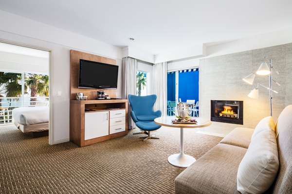  - DoubleTree Suites by Hilton Dana Point - I-5, Exit 79