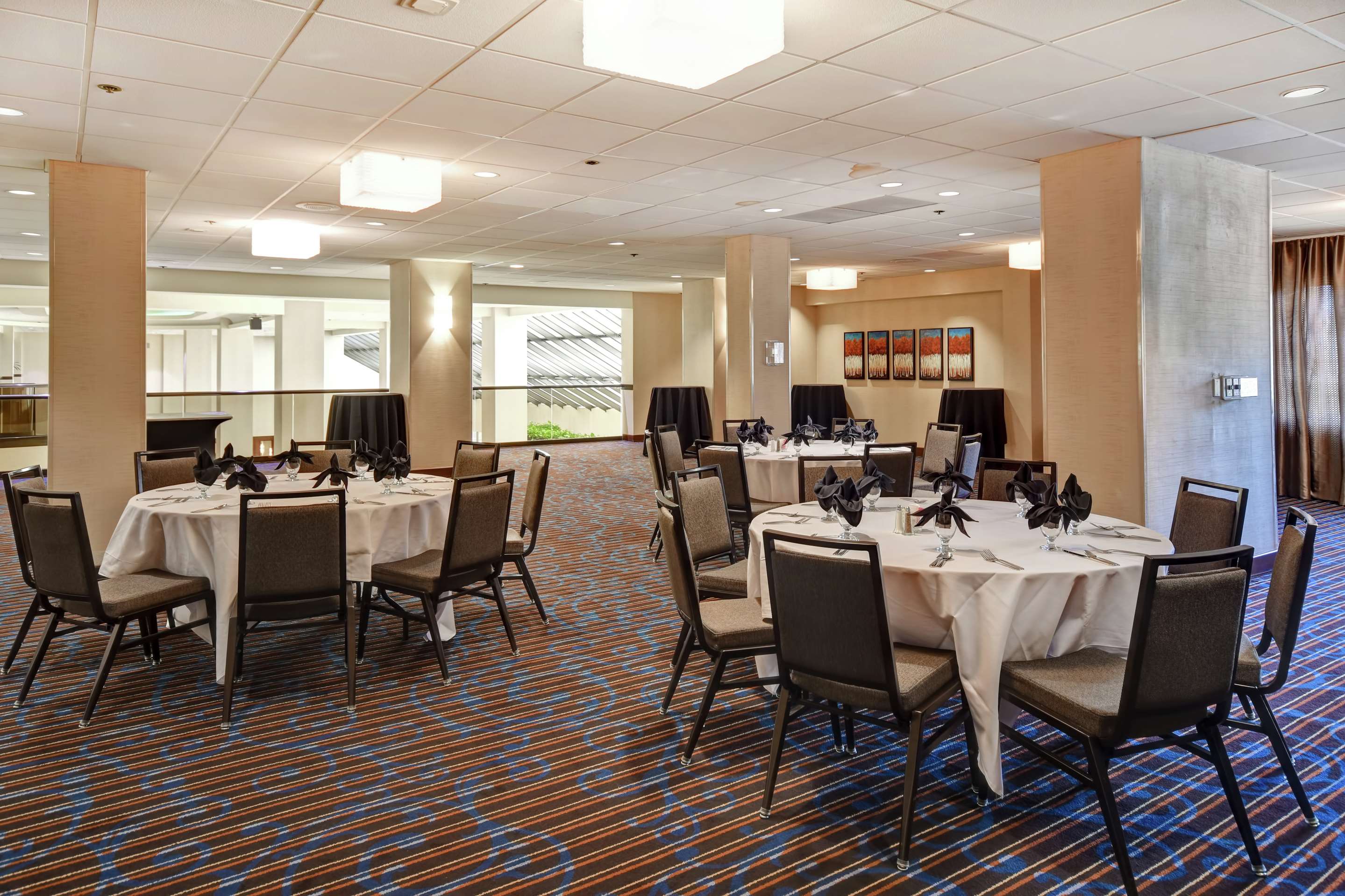 Meeting Room | Embassy Suites by Hilton Santa Clara Silicon Valley