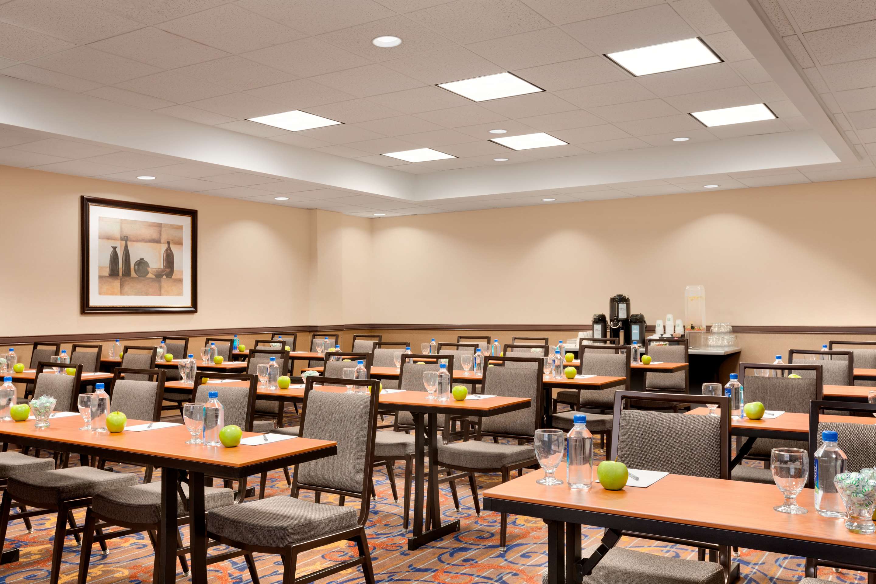 Meeting Room | Embassy Suites by Hilton Santa Clara Silicon Valley