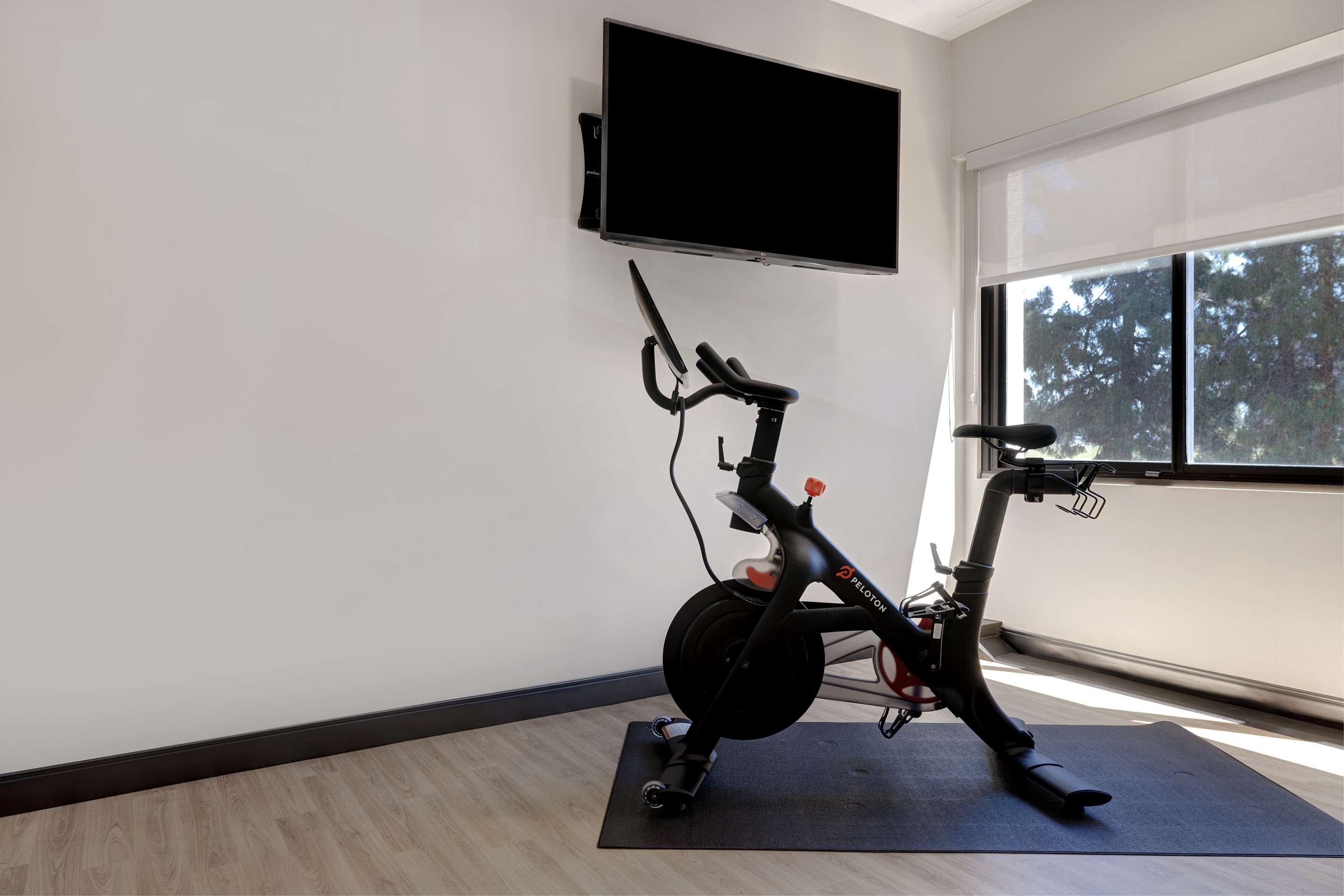 Health club fitness center gym | Embassy Suites by Hilton Santa Clara Silicon Valley