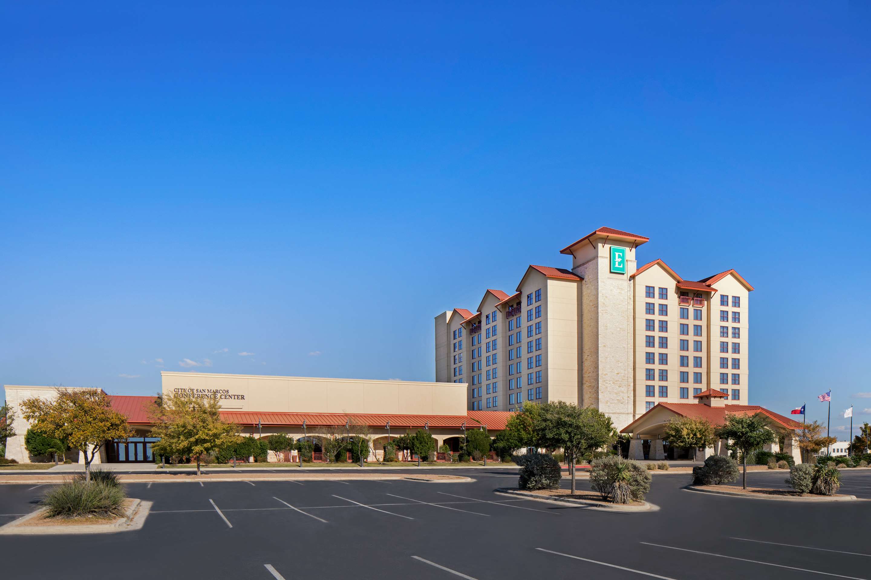 Exterior | Embassy Suites by Hilton San Marcos Hotel Conference Center