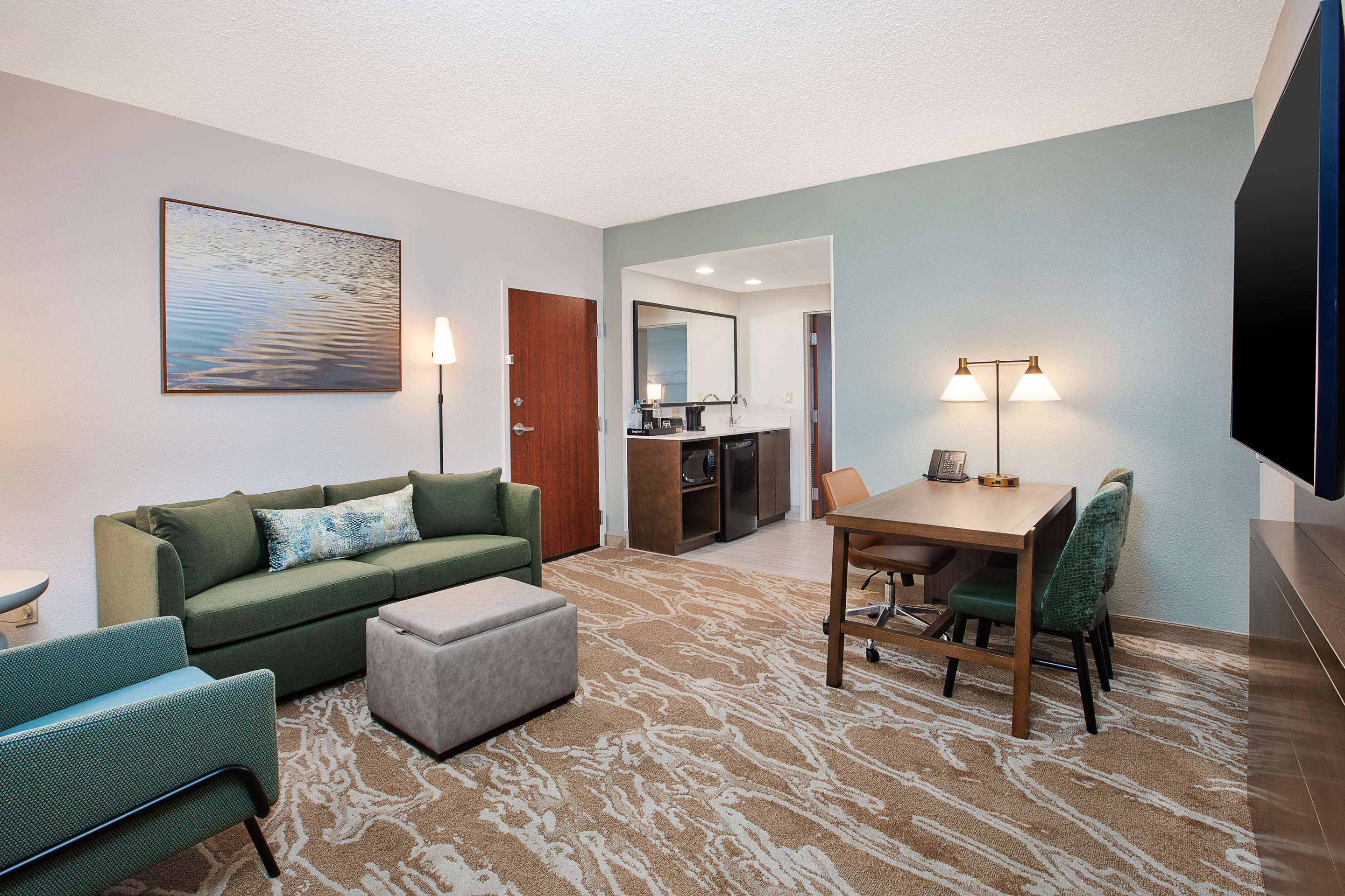 Guest room