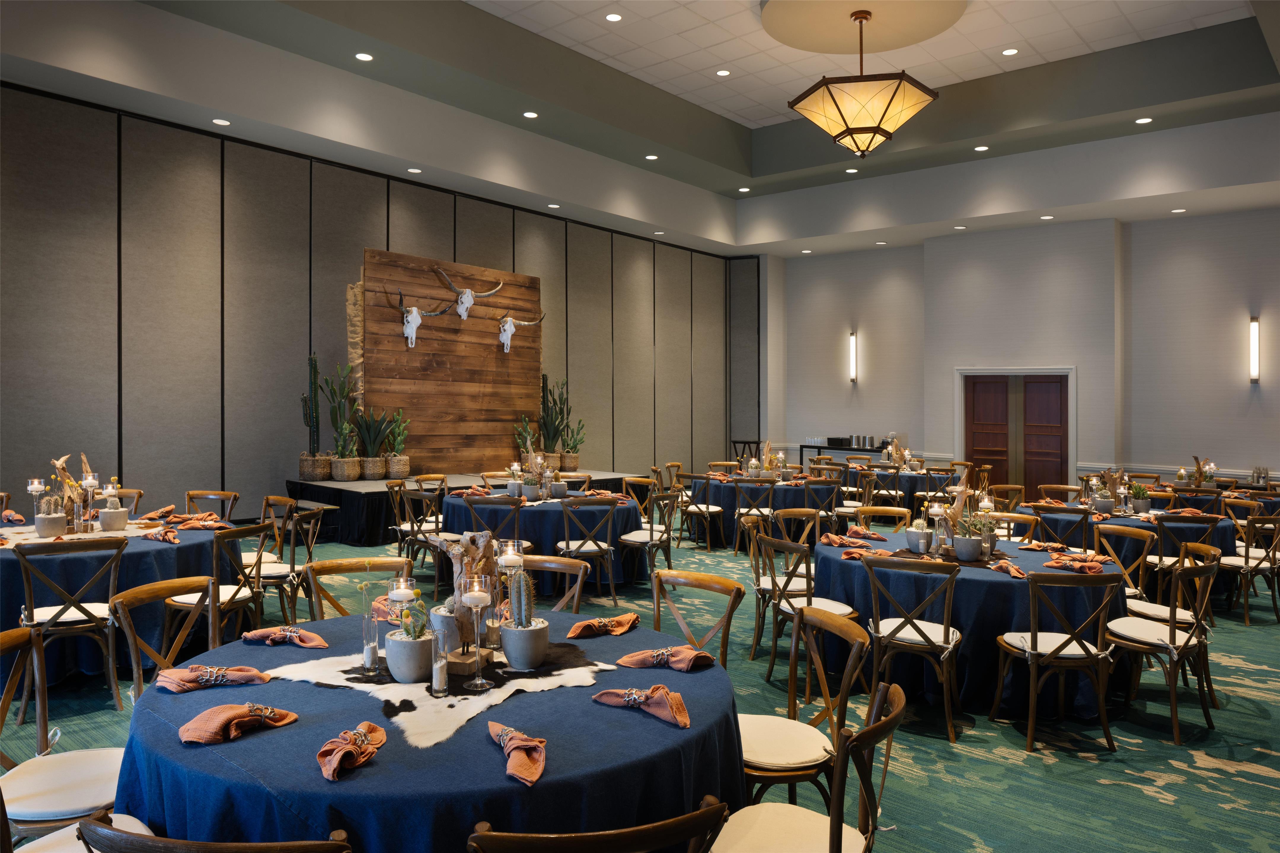 Meeting Room | Embassy Suites by Hilton San Marcos Hotel Conference Center