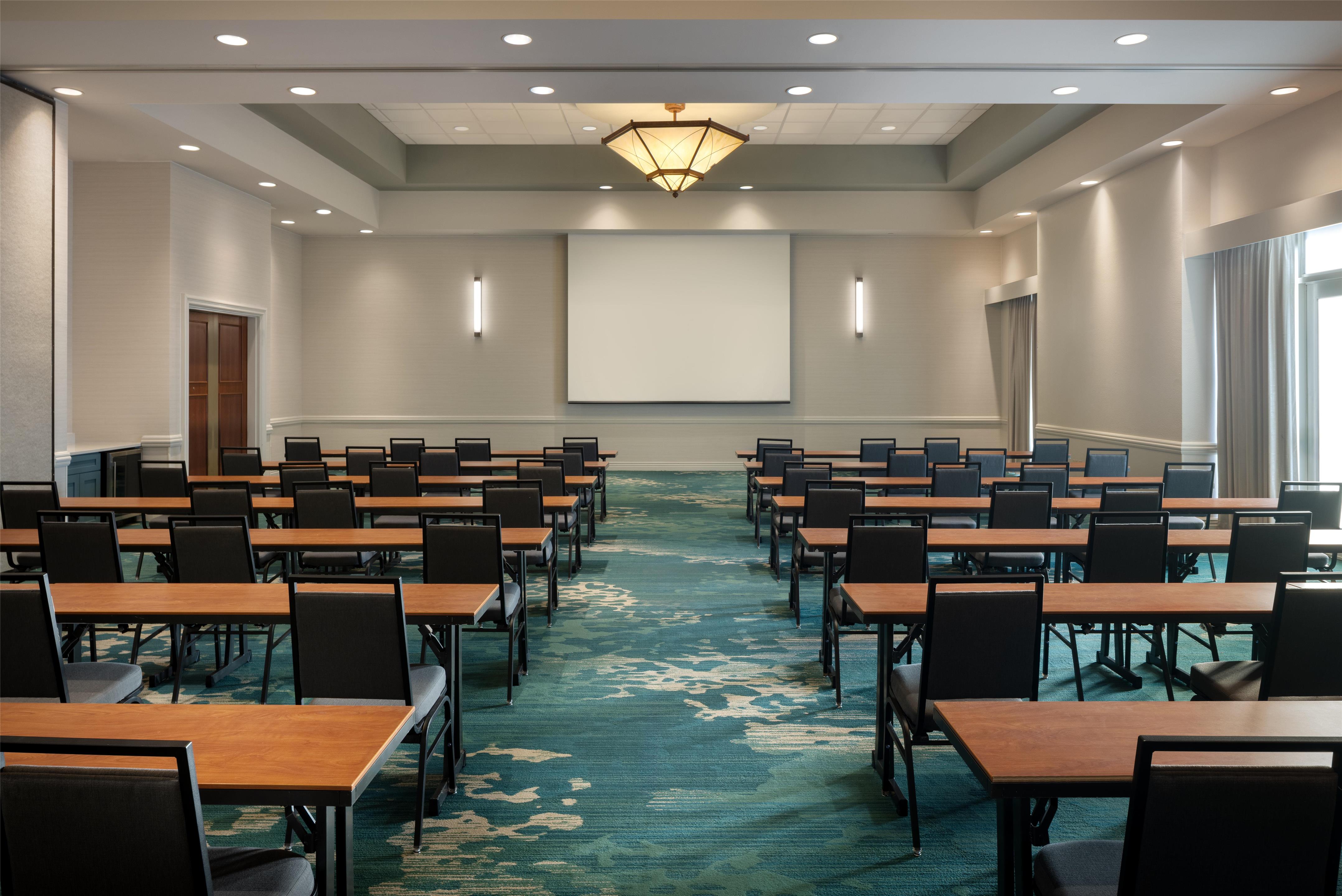 Meeting Room | Embassy Suites by Hilton San Marcos Hotel Conference Center