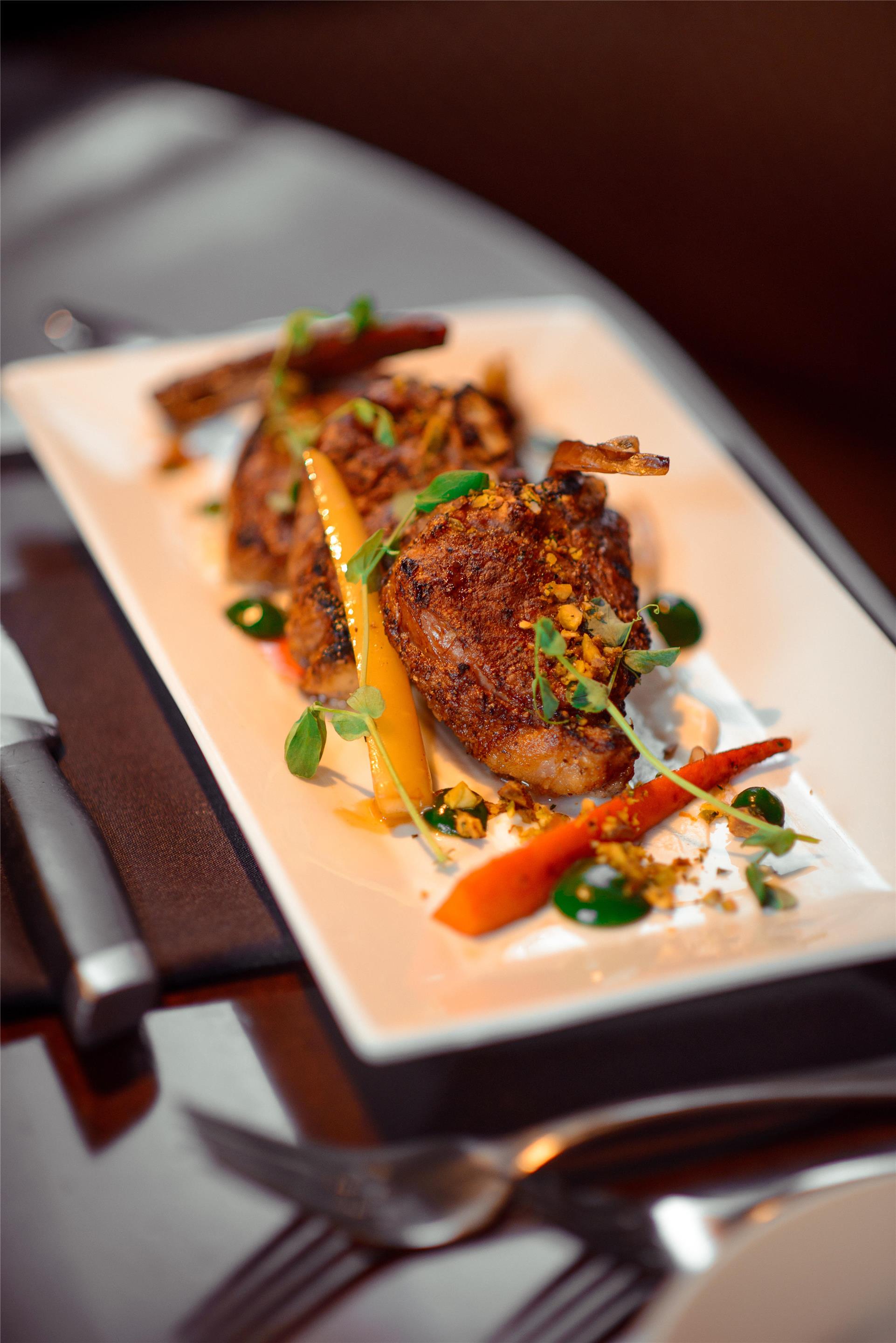 Restaurant | DoubleTree by Hilton Spokane City Center