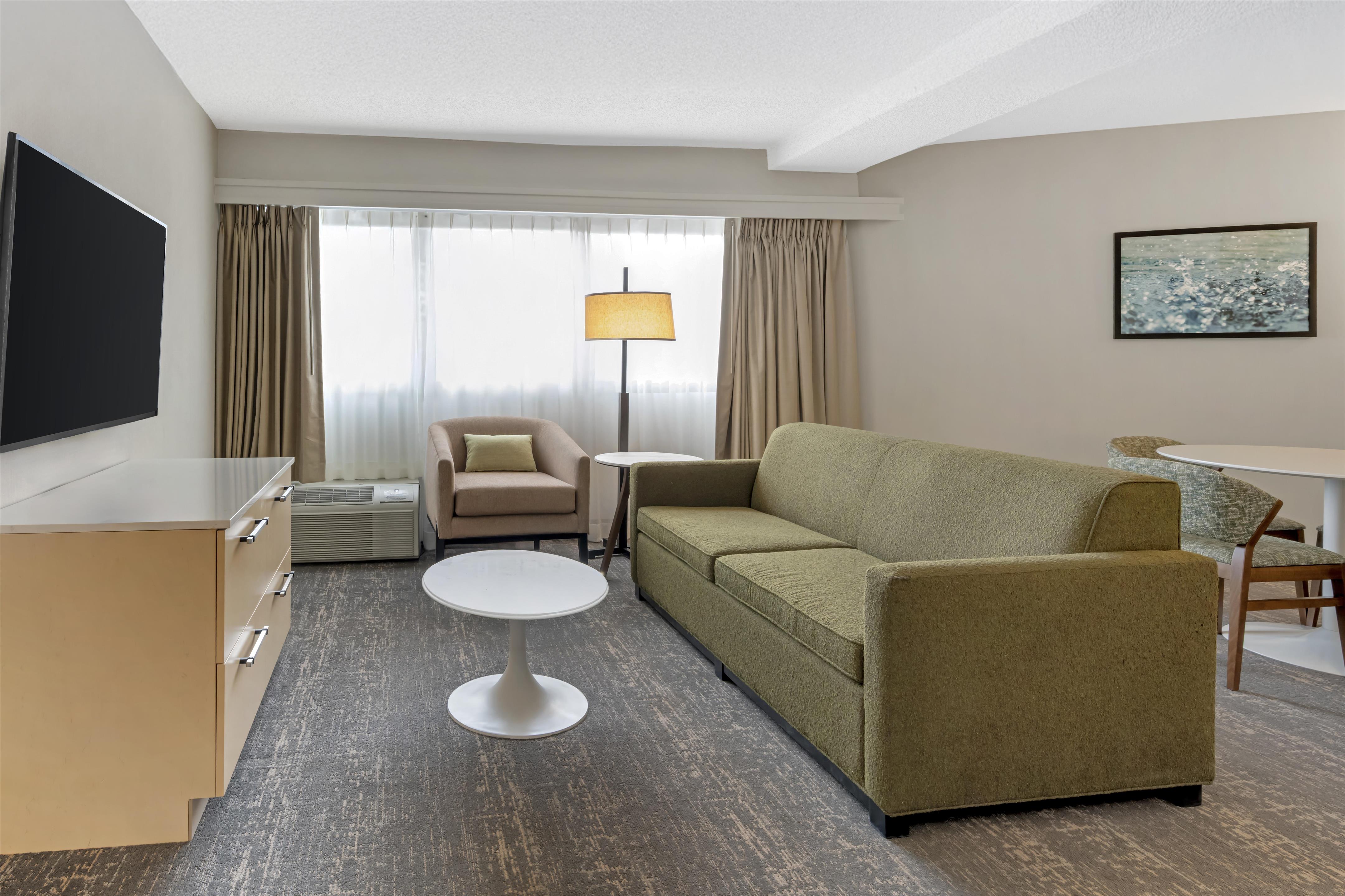 Guest room
