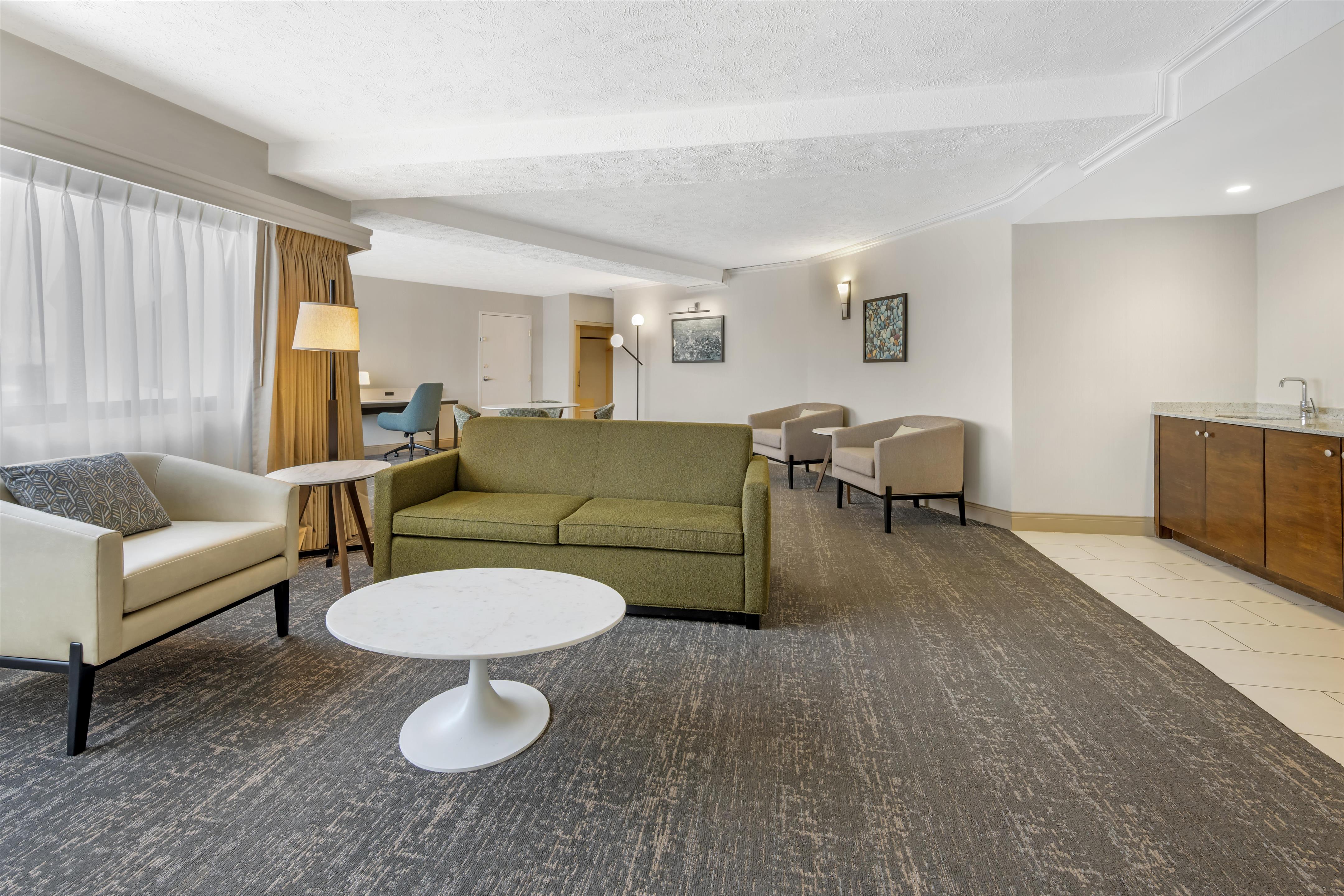 Guest room