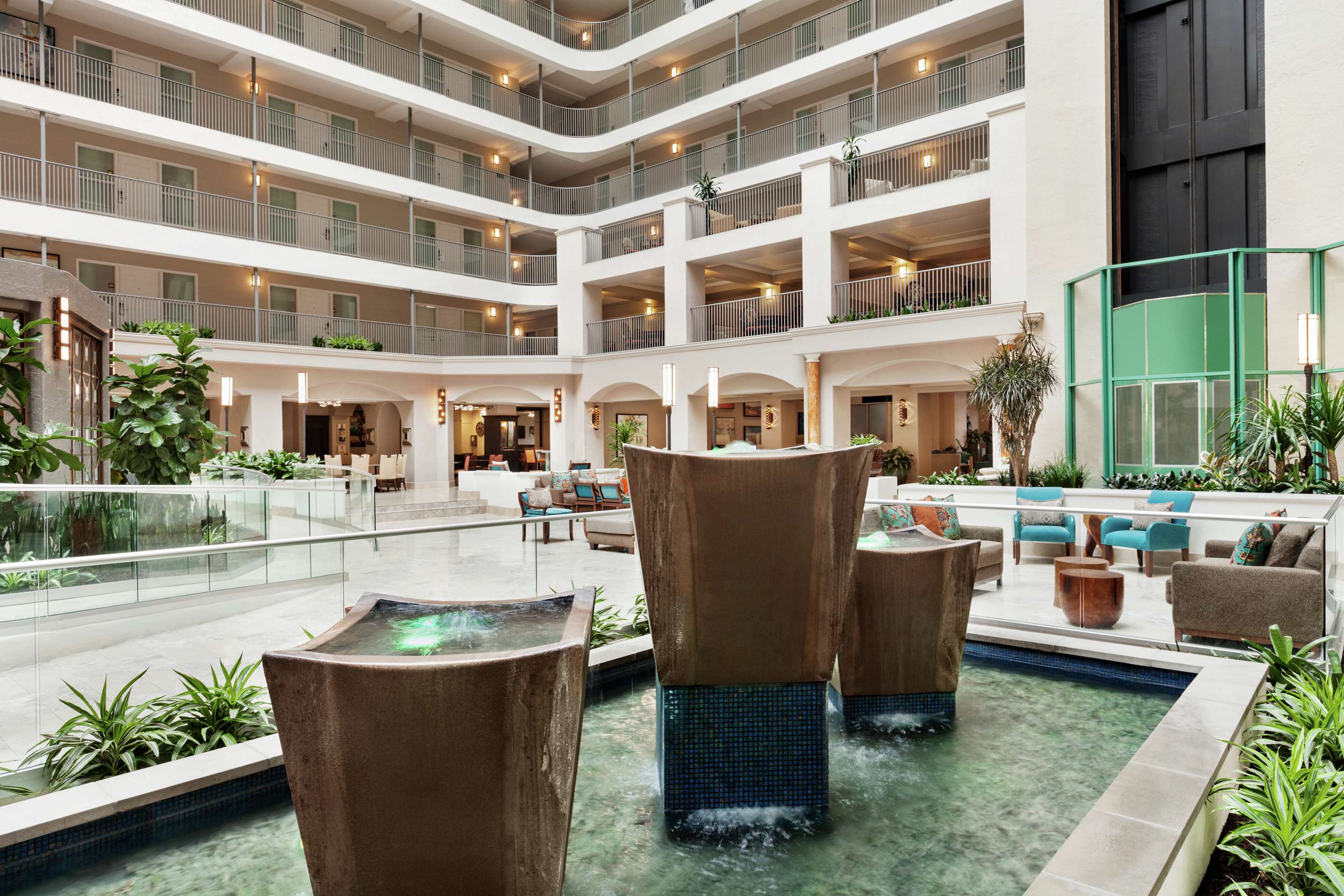 Lobby | Embassy Suites by Hilton Santa Ana Orange County Airport