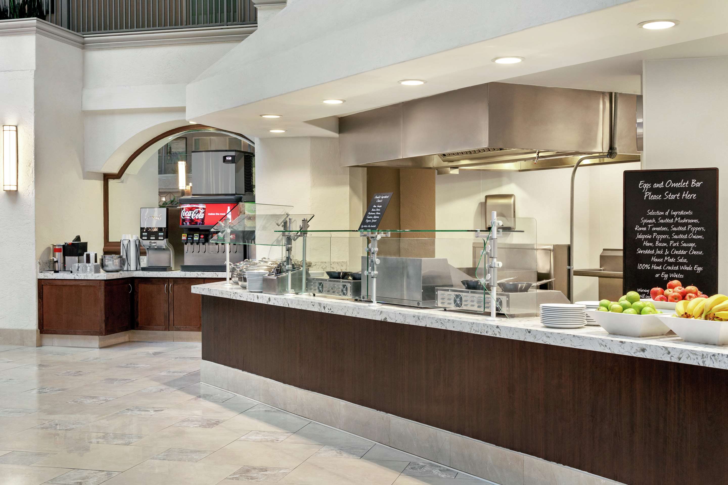 Breakfast Area | Embassy Suites by Hilton Santa Ana Orange County Airport