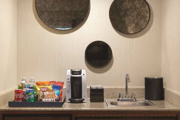  - Embassy Suites OC Airport North Santa Ana