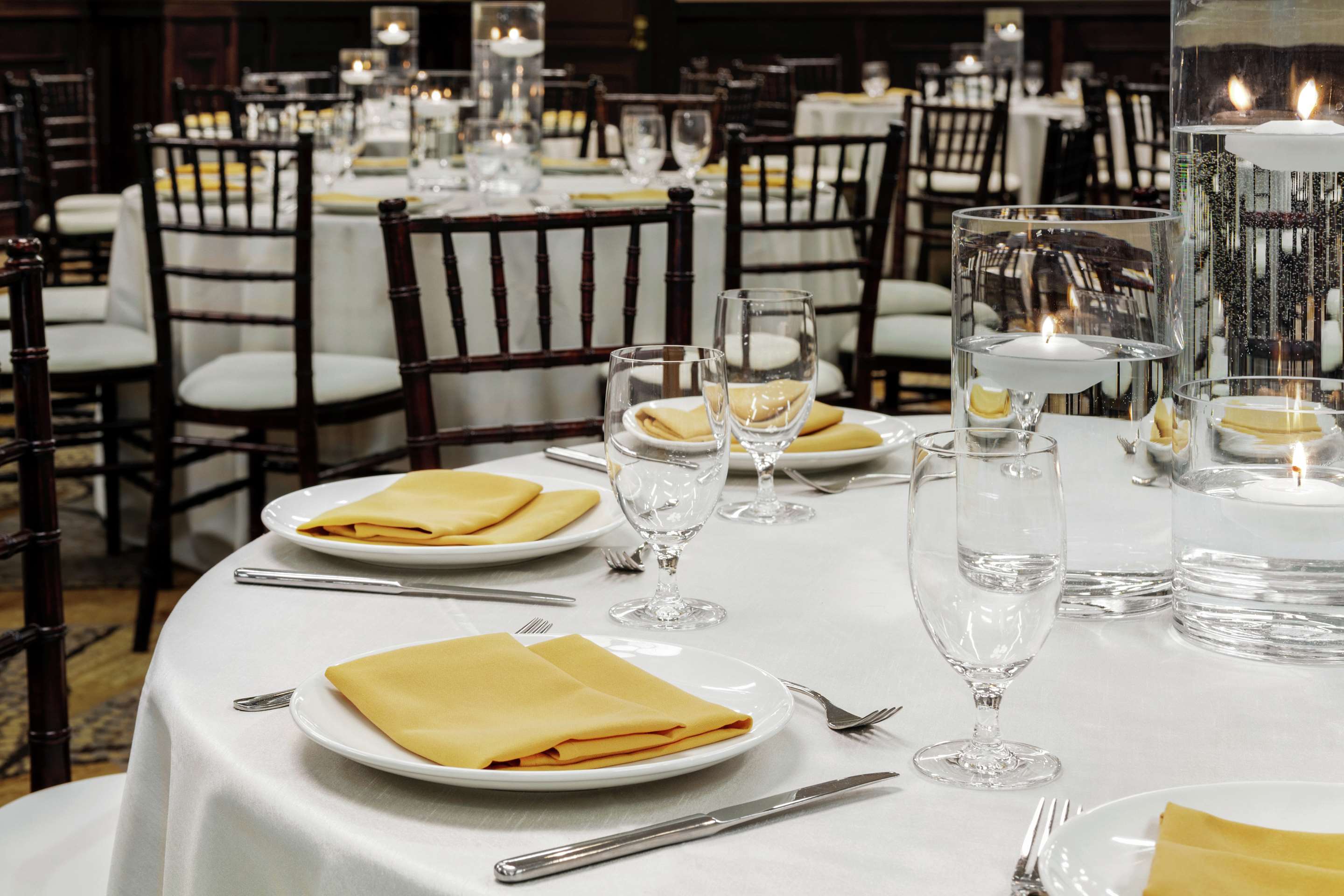 Meeting Room | Embassy Suites by Hilton Santa Ana Orange County Airport