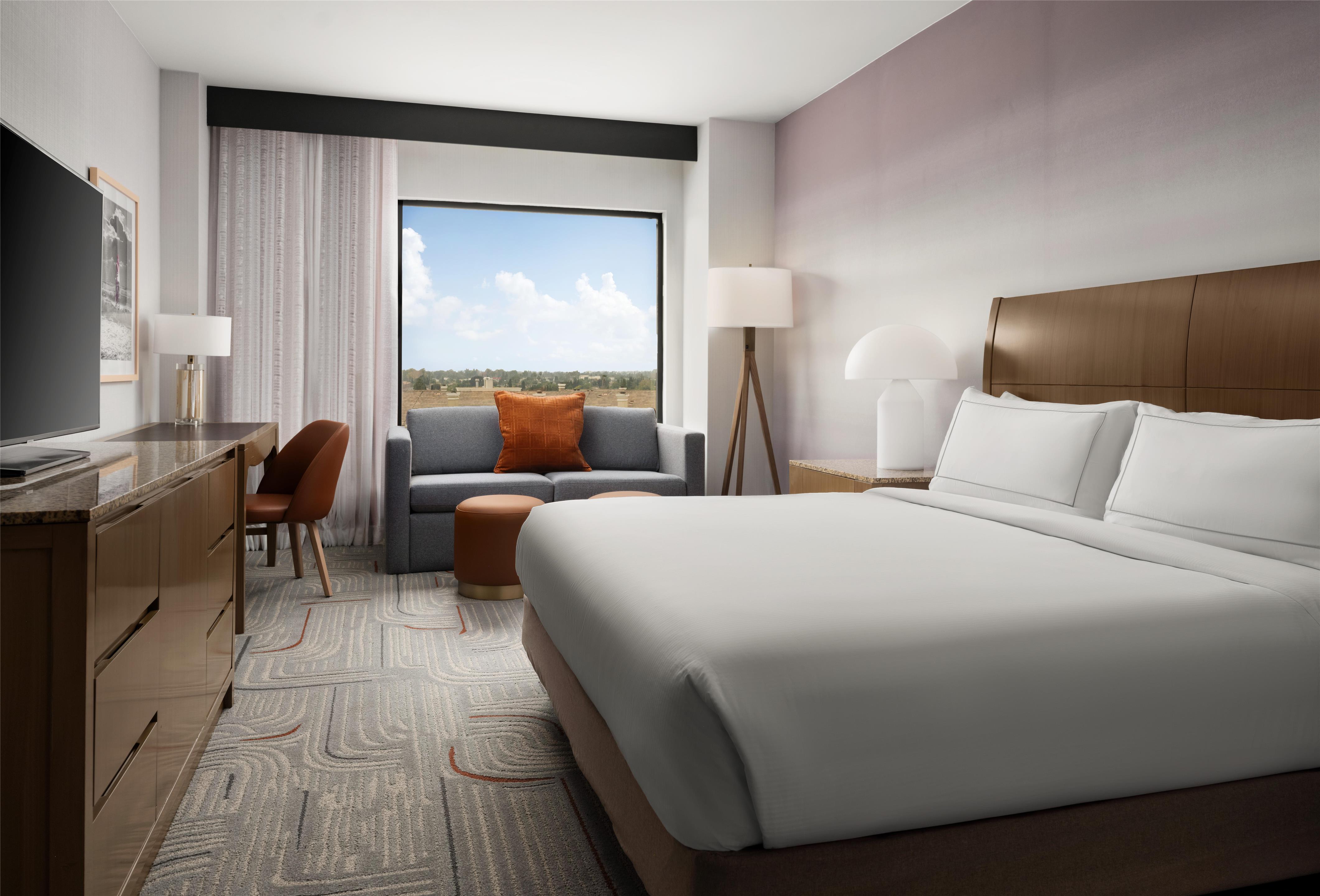 Guest room