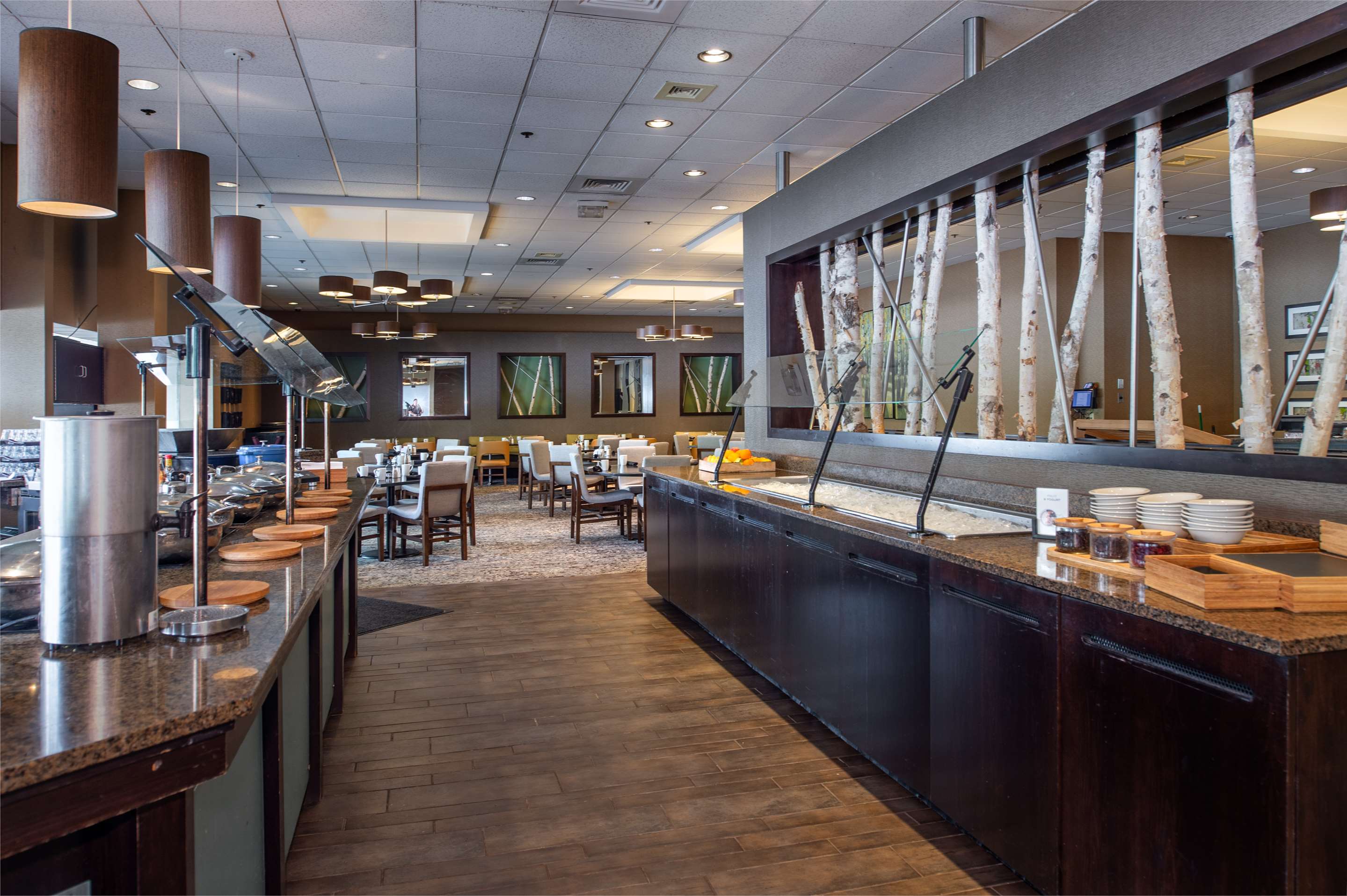 Restaurant | Hilton St. Louis at the Ballpark