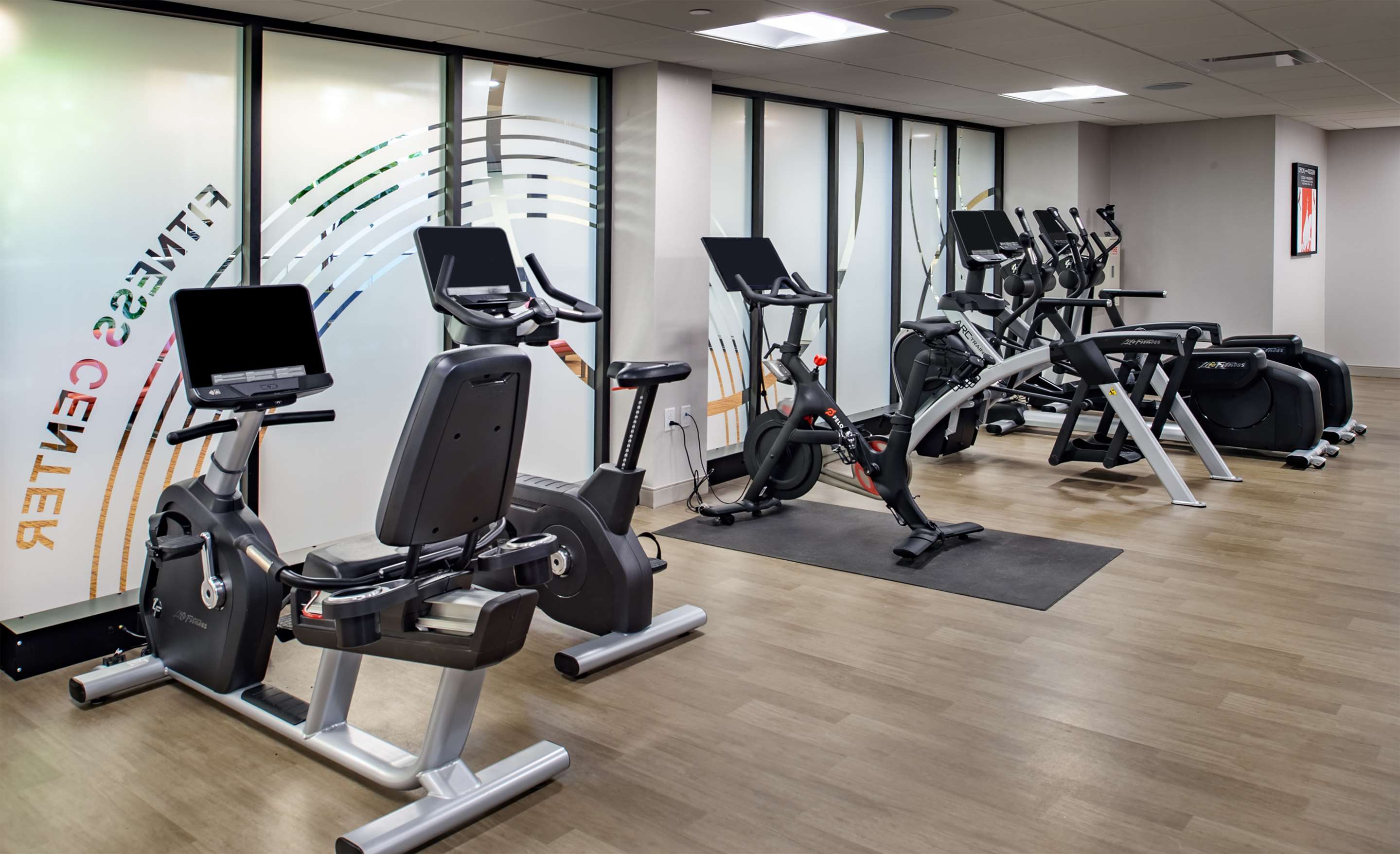 Health club fitness center gym | Hilton St. Louis at the Ballpark