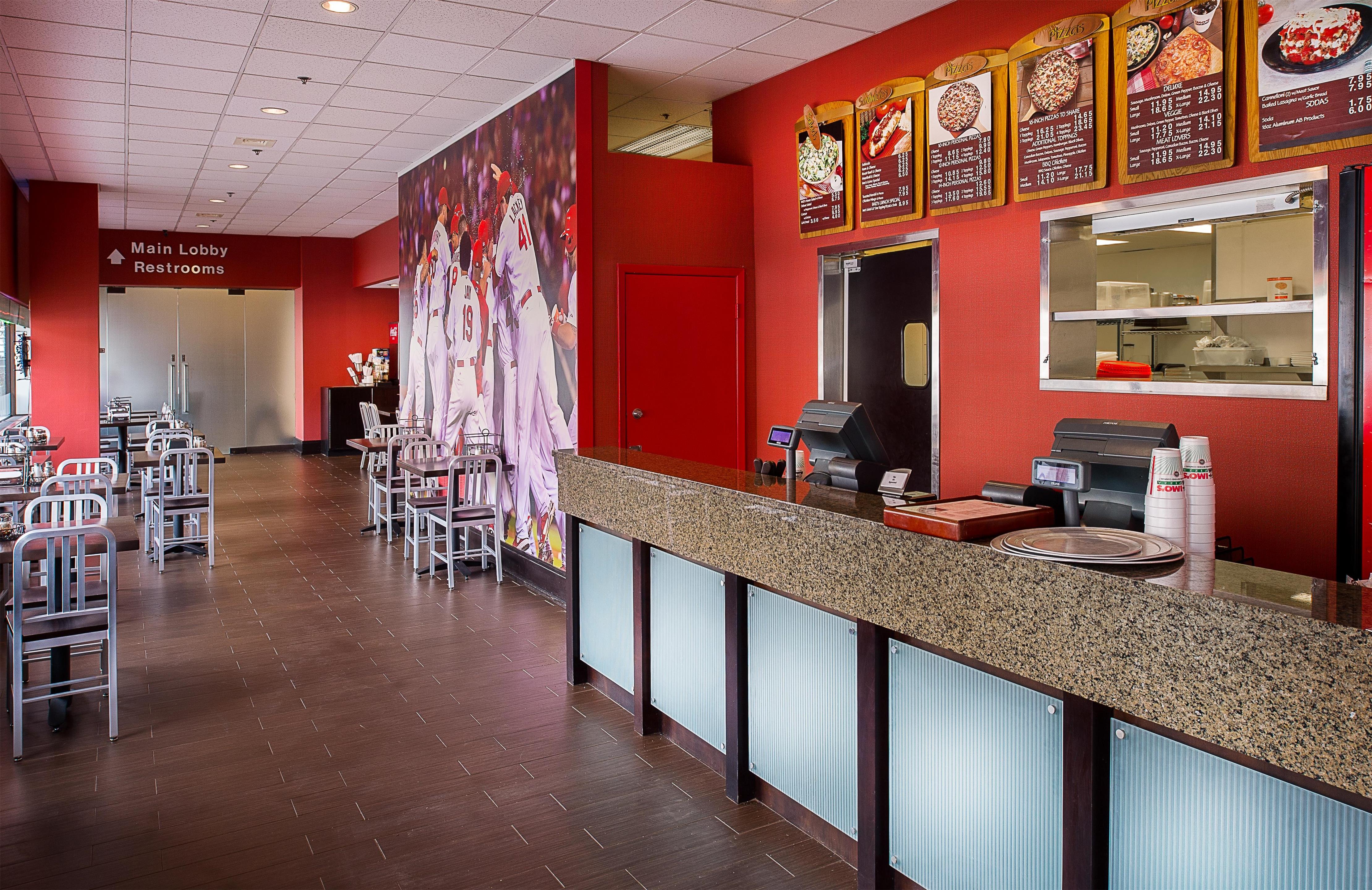 Restaurant | Hilton St. Louis at the Ballpark