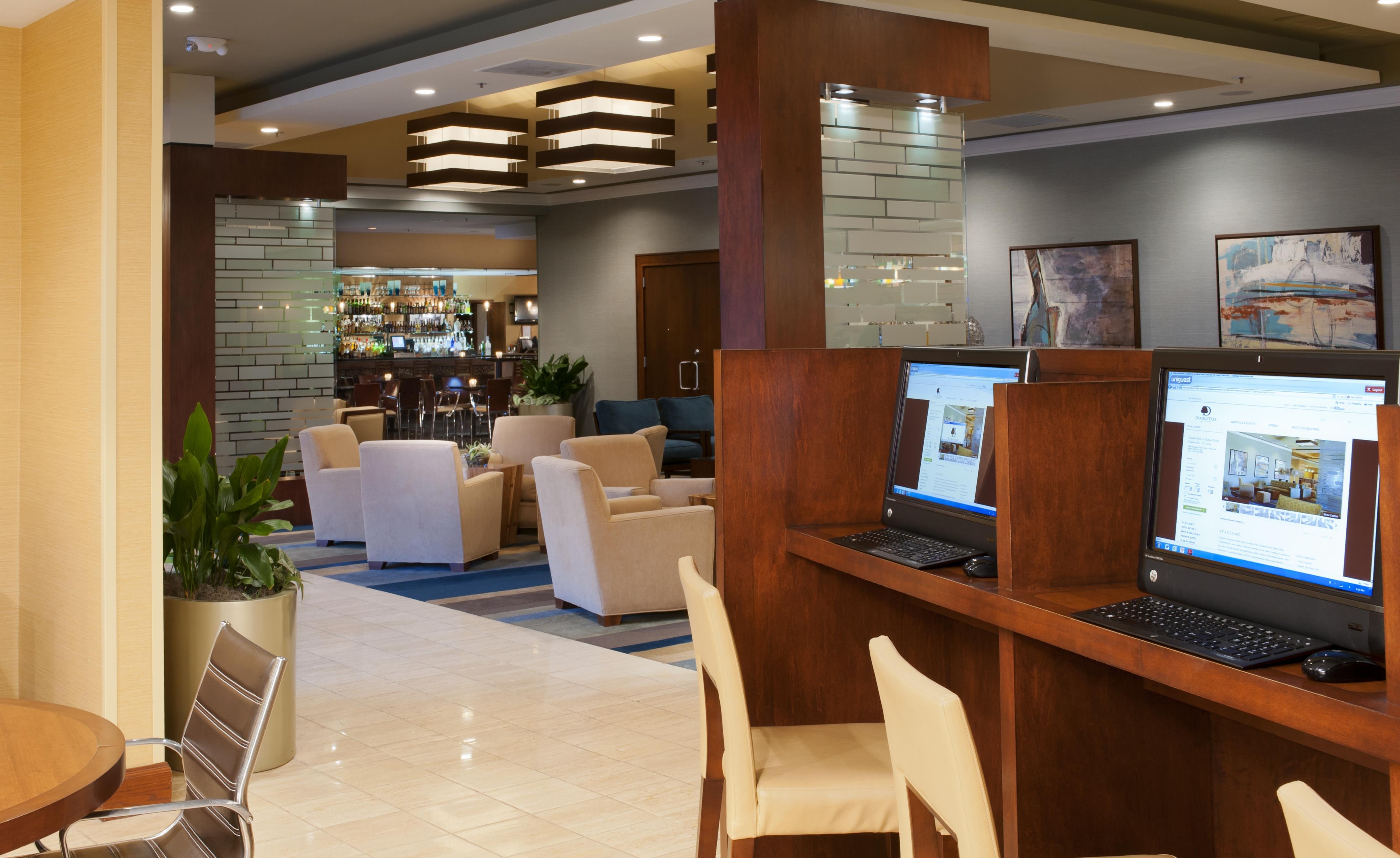 Business Center | DoubleTree by Hilton Collinsville - St. Louis