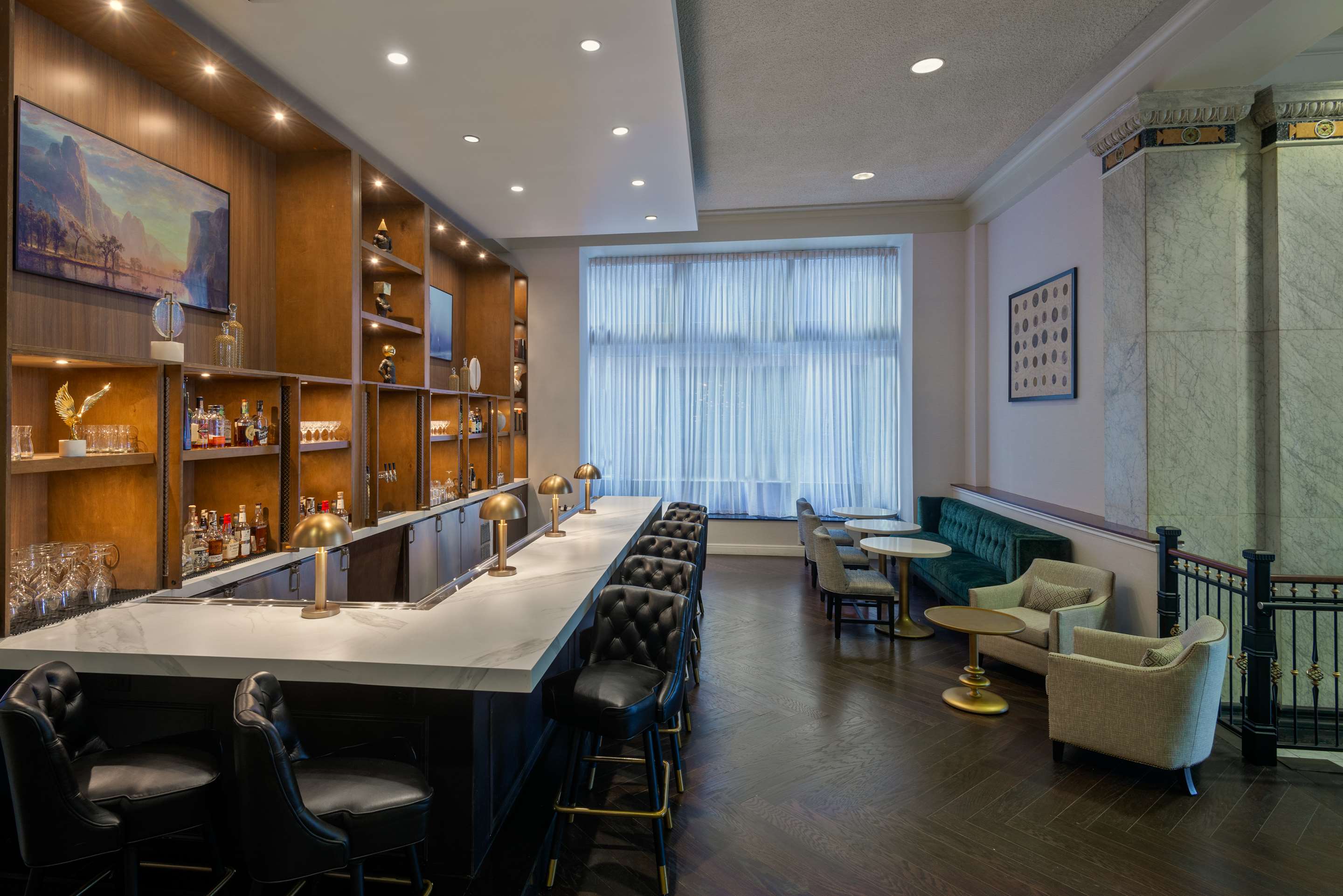 BarLounge | The Pennywell St.Louis Downtown, a Hilton Hotel