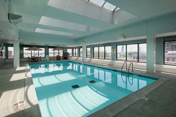 Pool - Hampton Inn Downtown at the Arch St Louis - I-44, Exits 292 & 292B