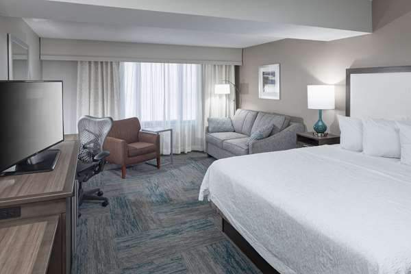  - Hampton Inn Downtown at the Arch St Louis - I-44, Exits 292 & 292B
