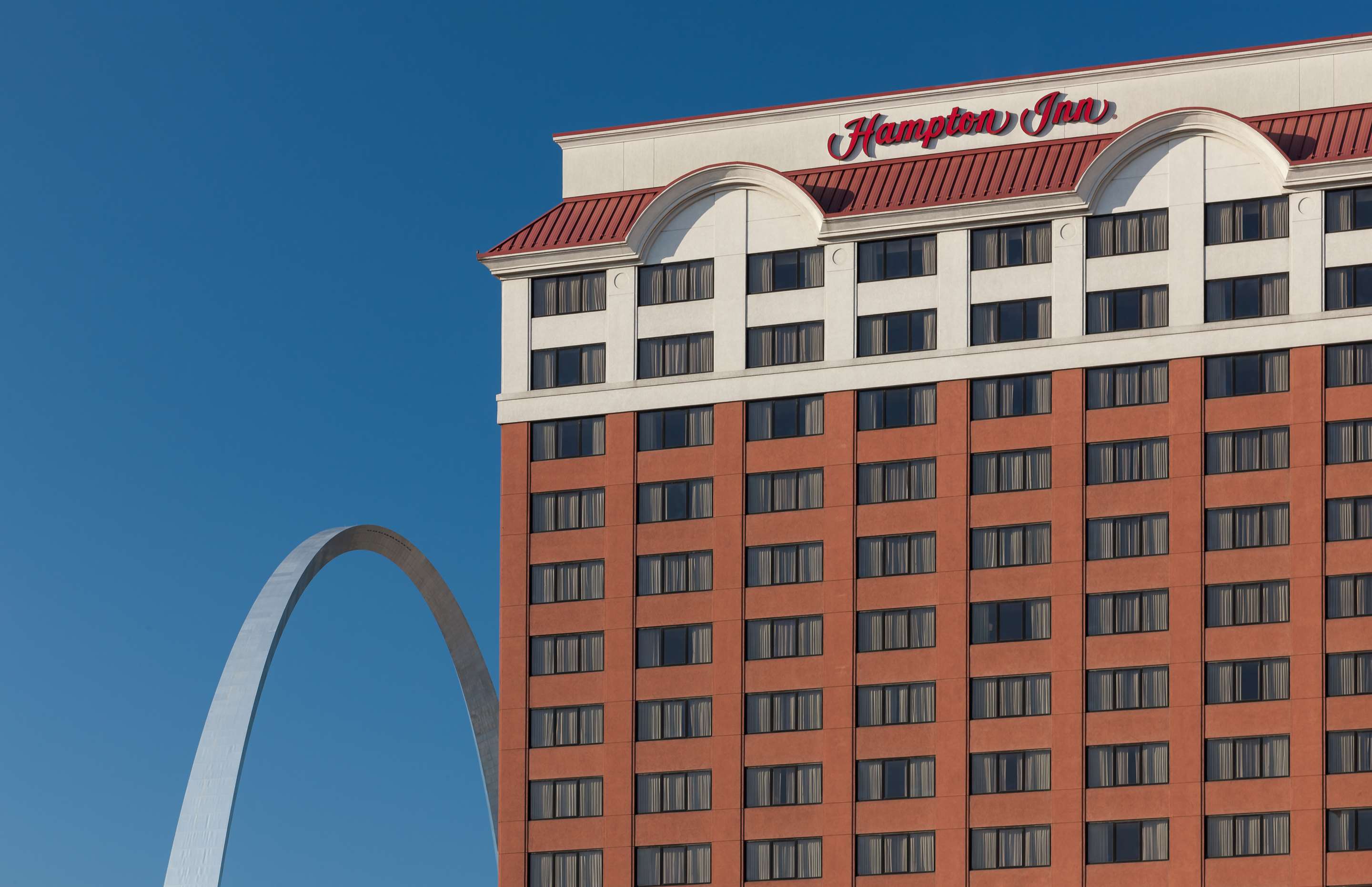 Exterior | Hampton Inn St. Louis-Downtown (At the Gateway Arch)