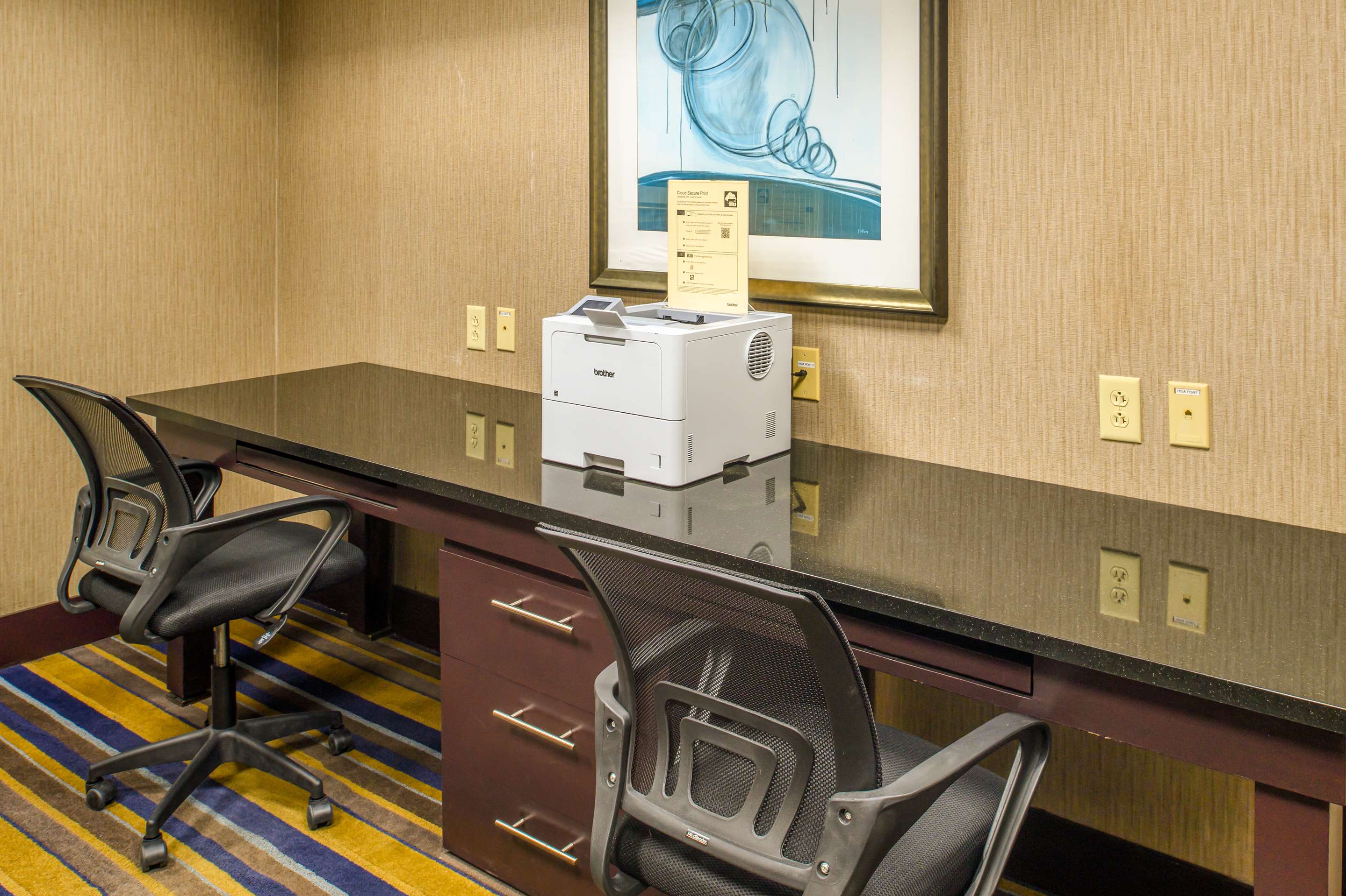 Business Center | Embassy Suites by Hilton St. Louis Airport