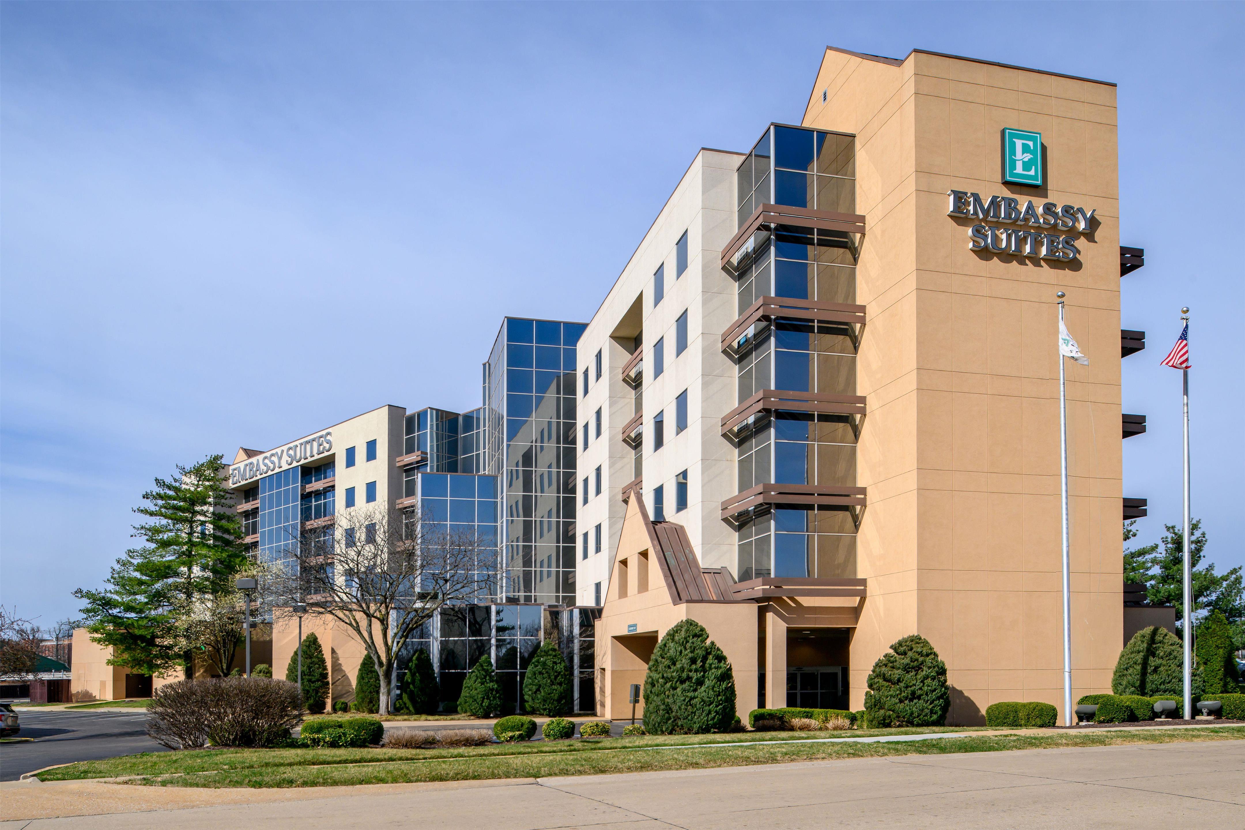 Exterior | Embassy Suites by Hilton St. Louis Airport