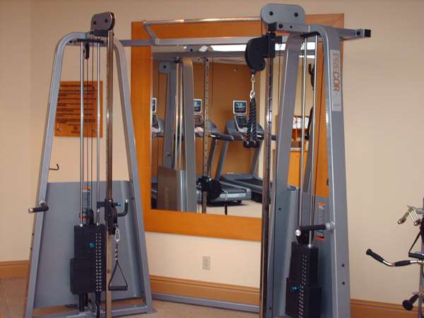 Fitness/ Exercise Room - Hilton Hotel Frontenac - I-64, Exit 28A