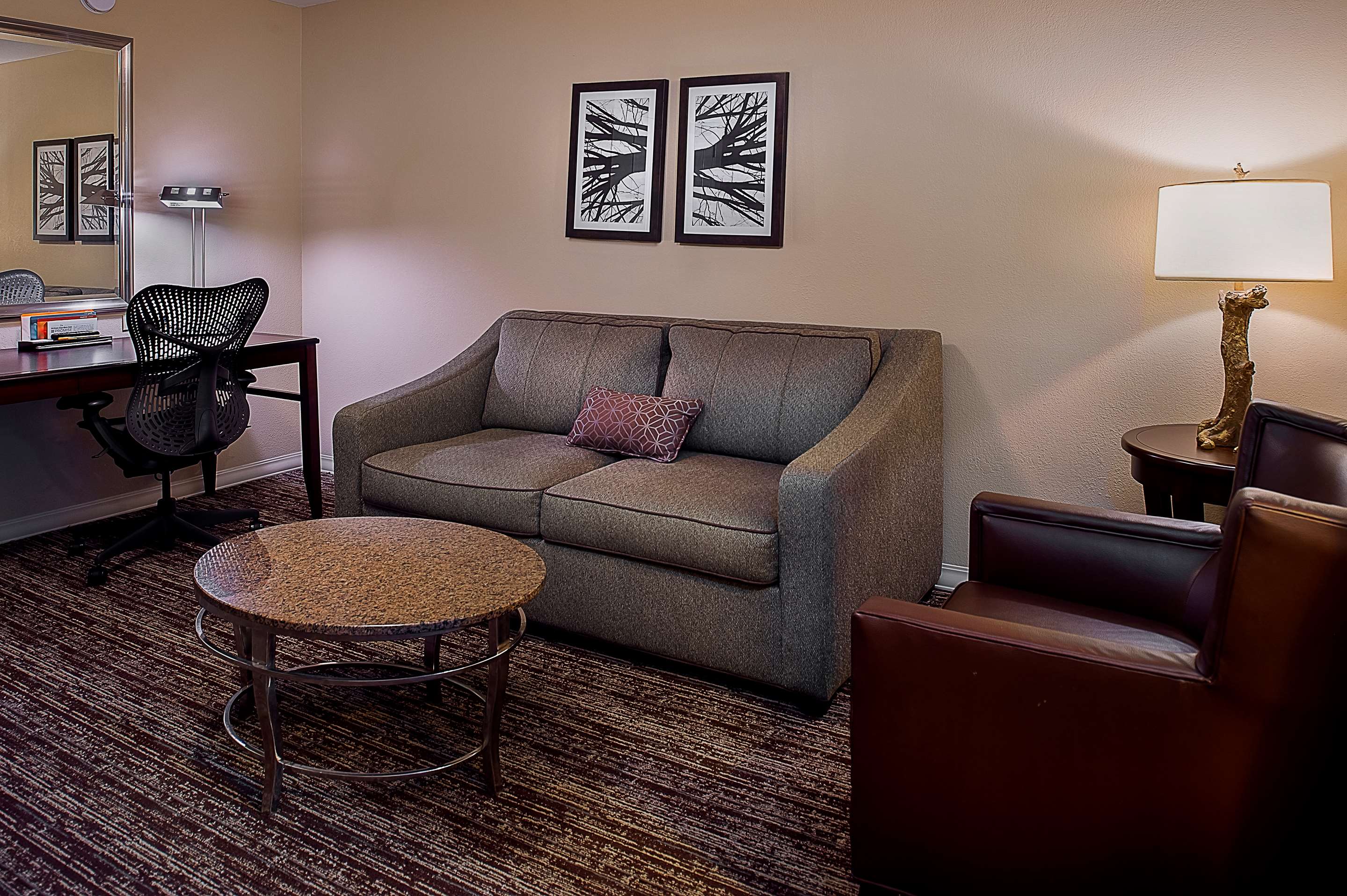 Guest room