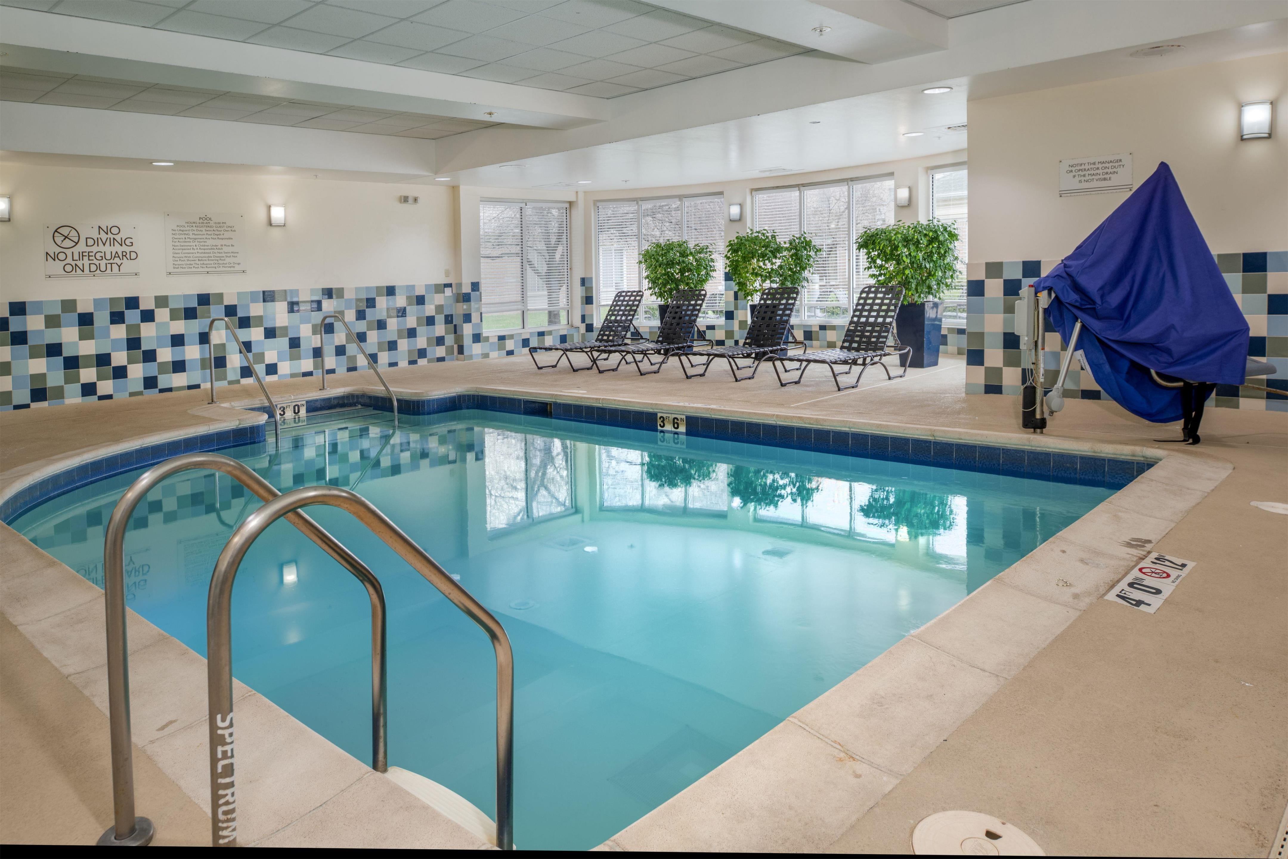 Pool | Hilton Garden Inn St. Louis Airport